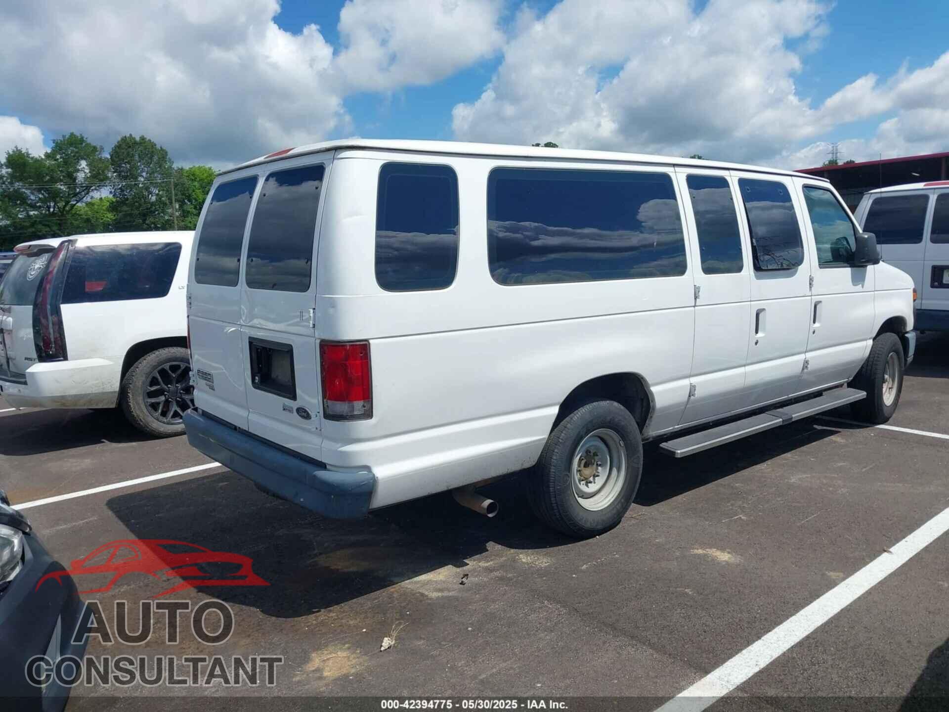 FORD E-350 SUPER DUTY 2012 - 1FBSS3BL6CDA35896