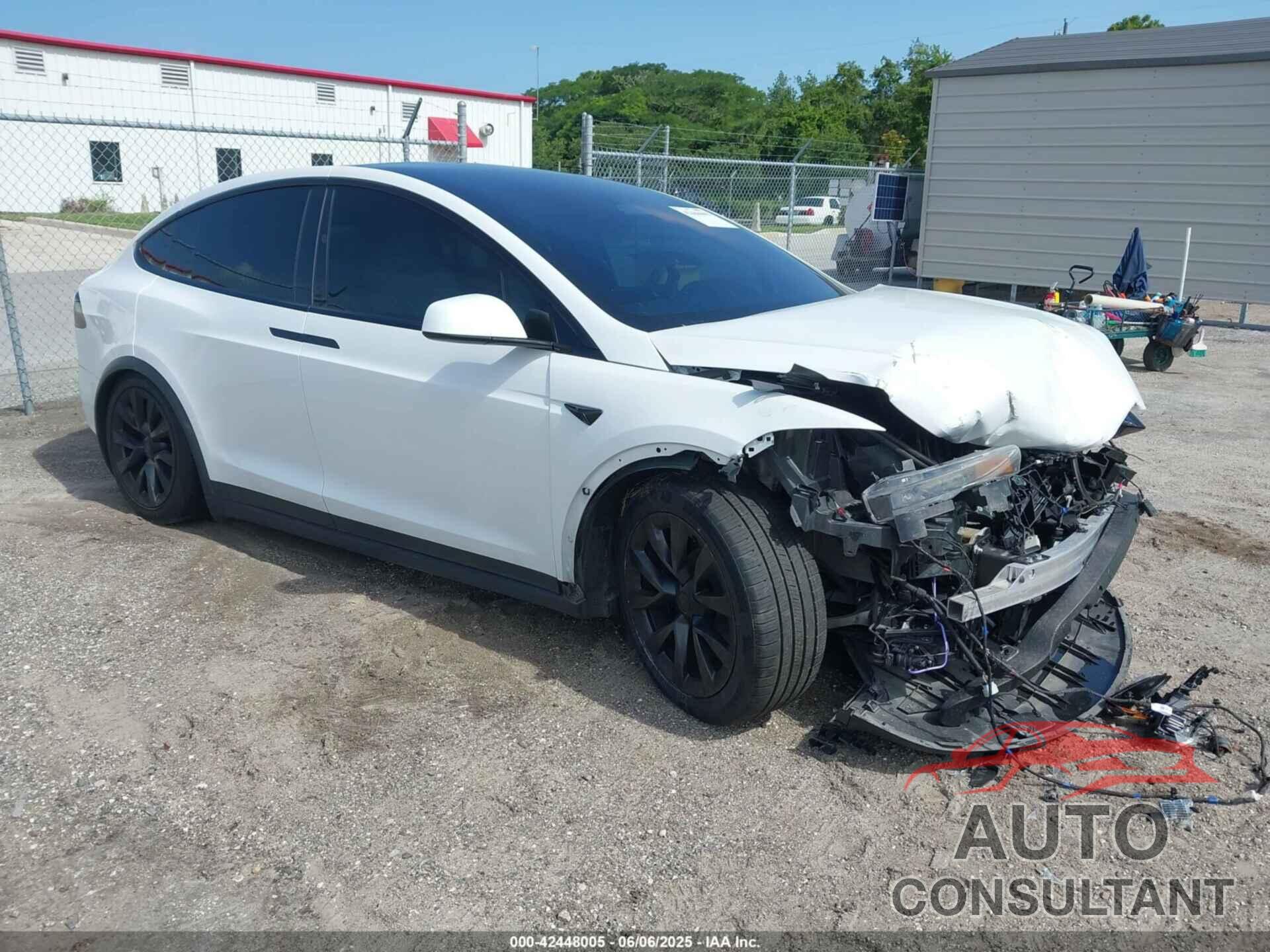 TESLA MODEL X 2023 - 7SAXCBE55PF384586