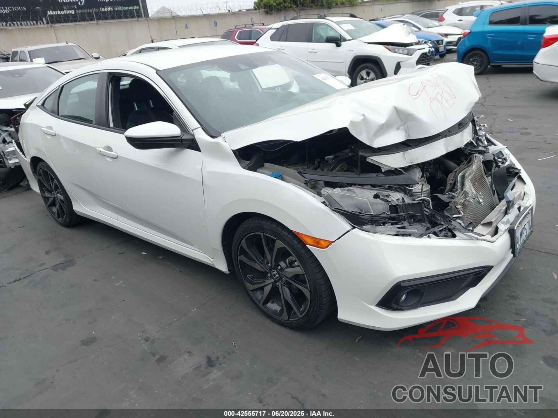 HONDA CIVIC 2019 - 2HGFC2F81KH549216