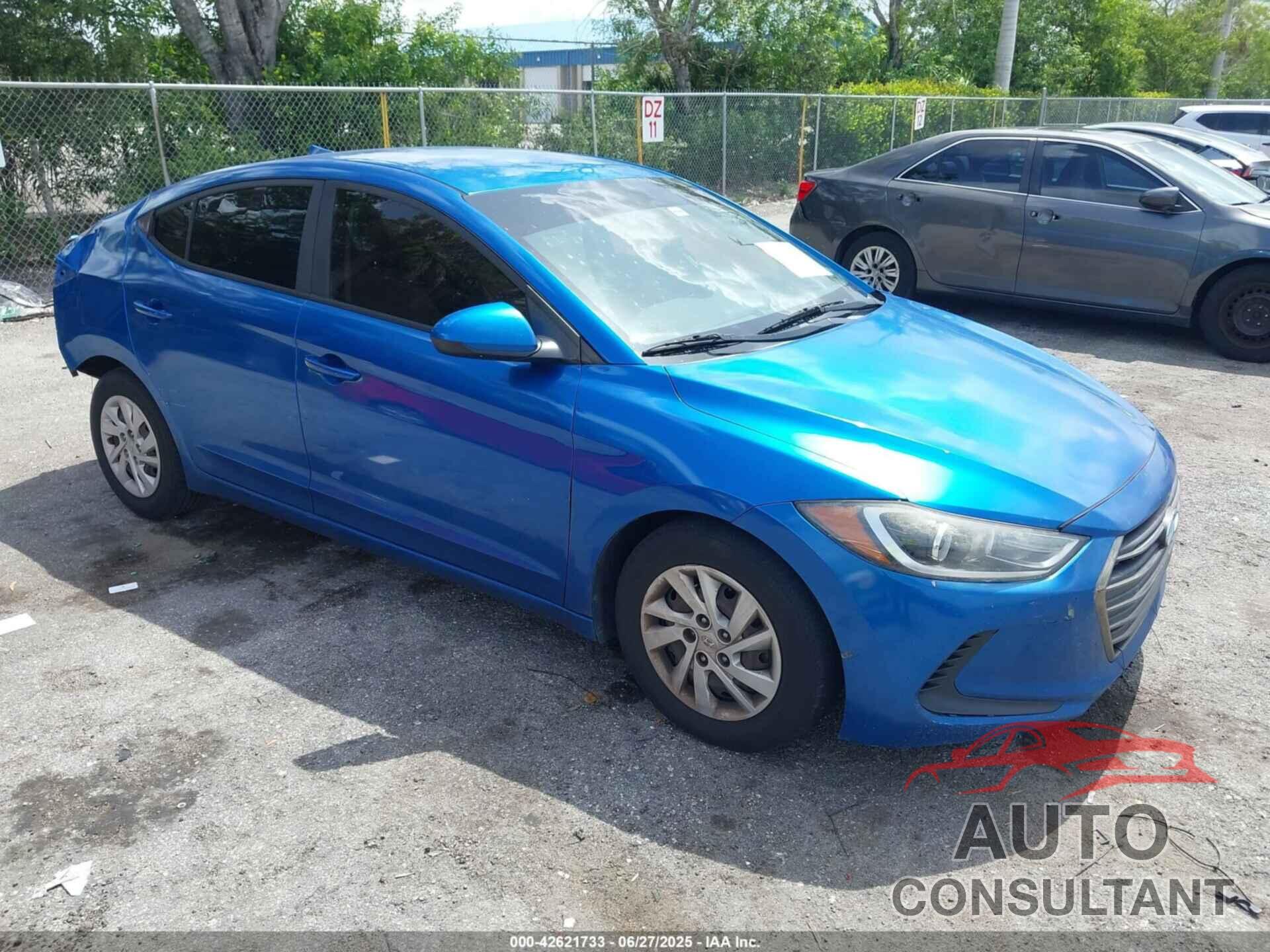 HYUNDAI ELANTRA 2017 - 5NPD74LF7HH080268