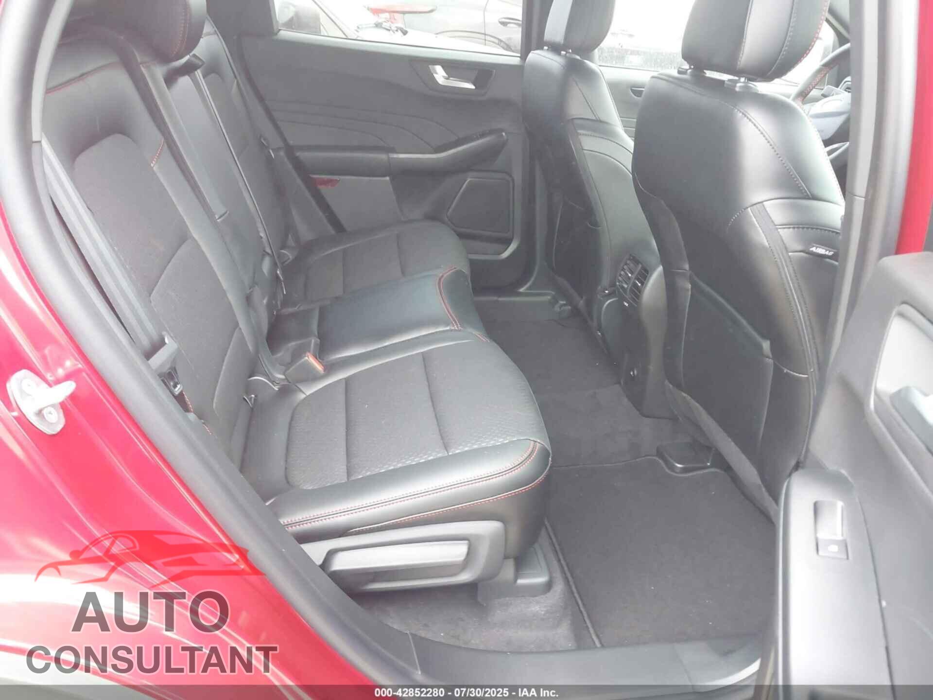 FORD ESCAPE 2025 - 1FMCU0MZ5SUA32170