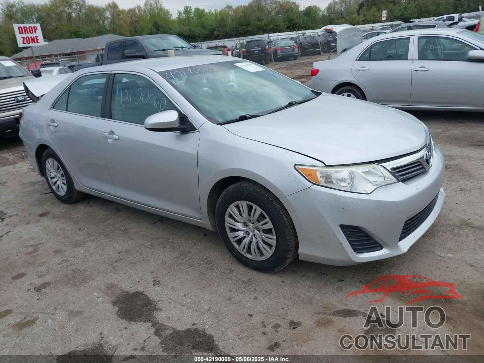 TOYOTA CAMRY 2014 - 4T4BF1FK5ER389337
