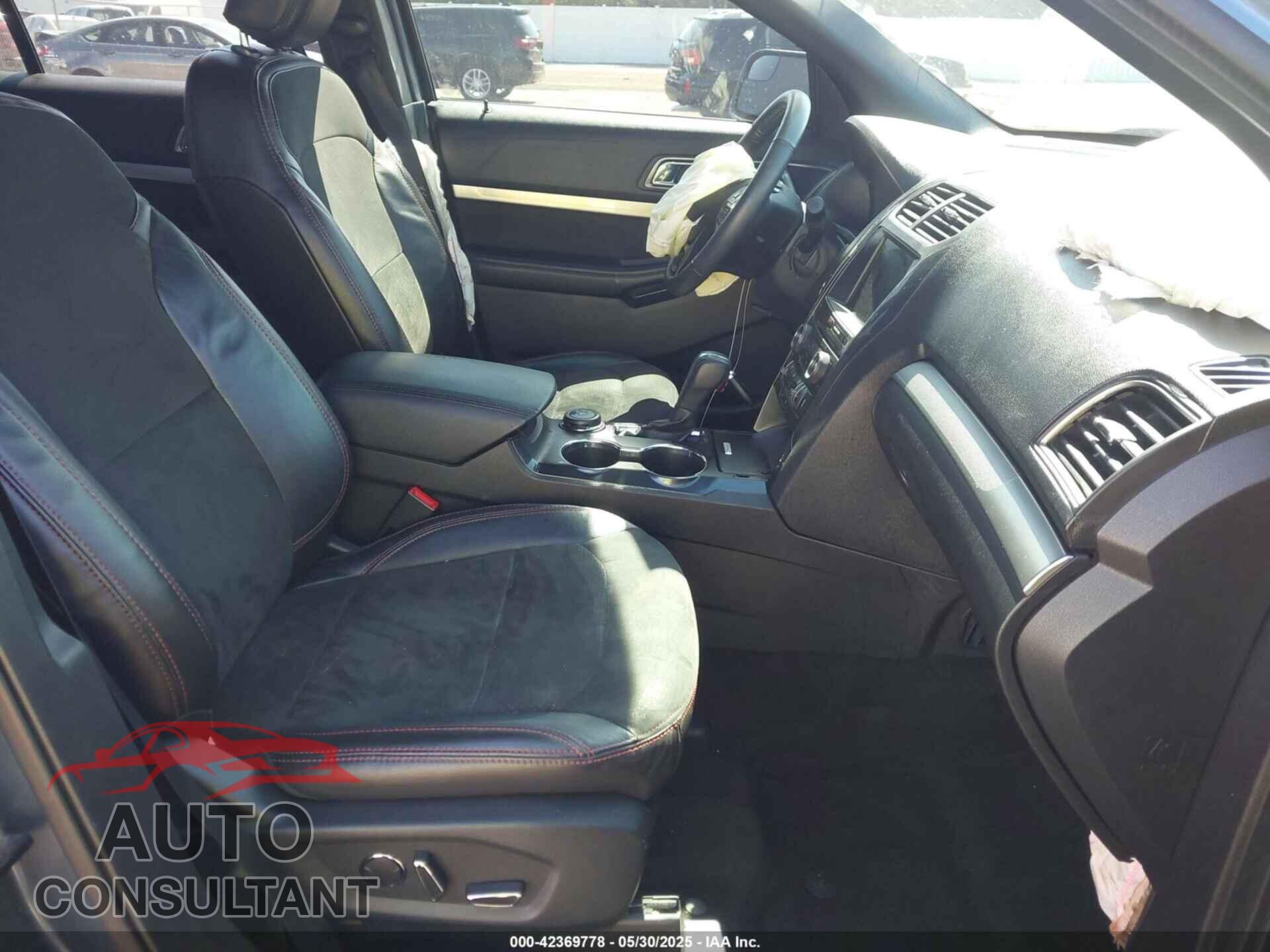FORD EXPLORER 2018 - 1FM5K8D87JGB40467