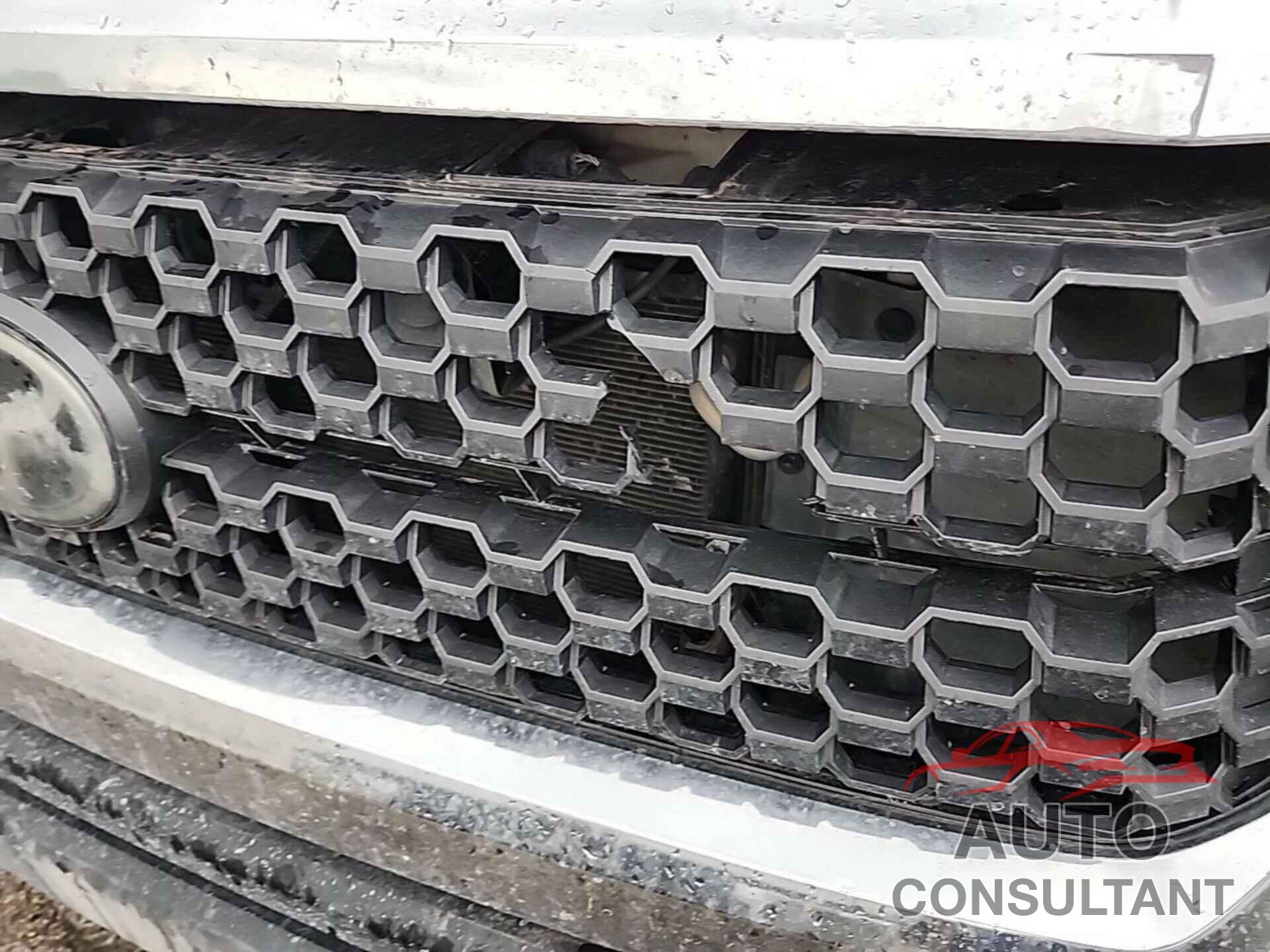 TOYOTA TUNDRA 2018 - 5TFUW5F19JX747036