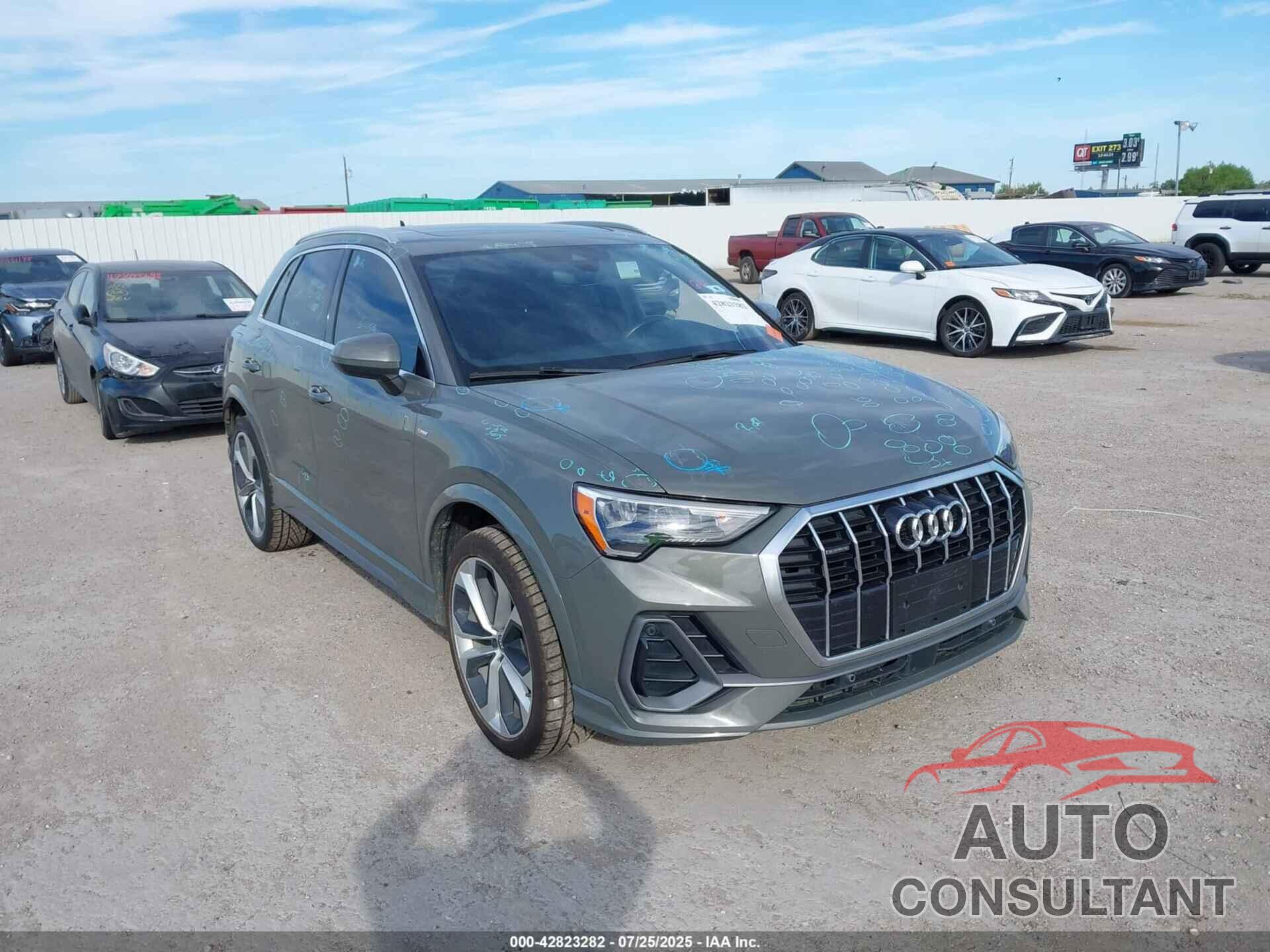 AUDI Q3 2021 - WA1DECF35M1016761