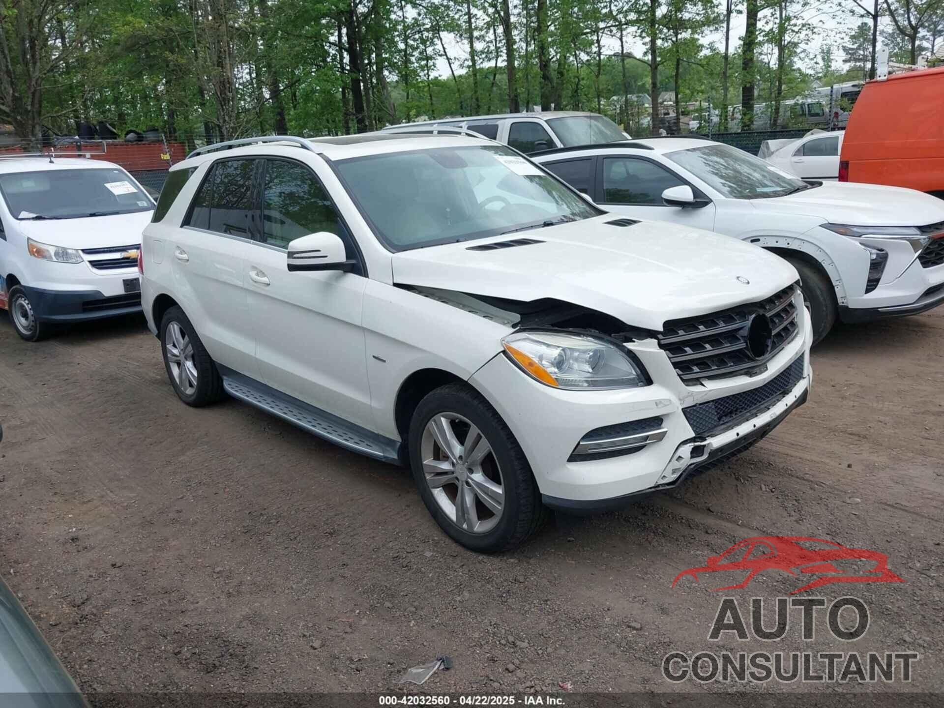 MERCEDES-BENZ ML 350 2012 - 4JGDA5HB1CA063846