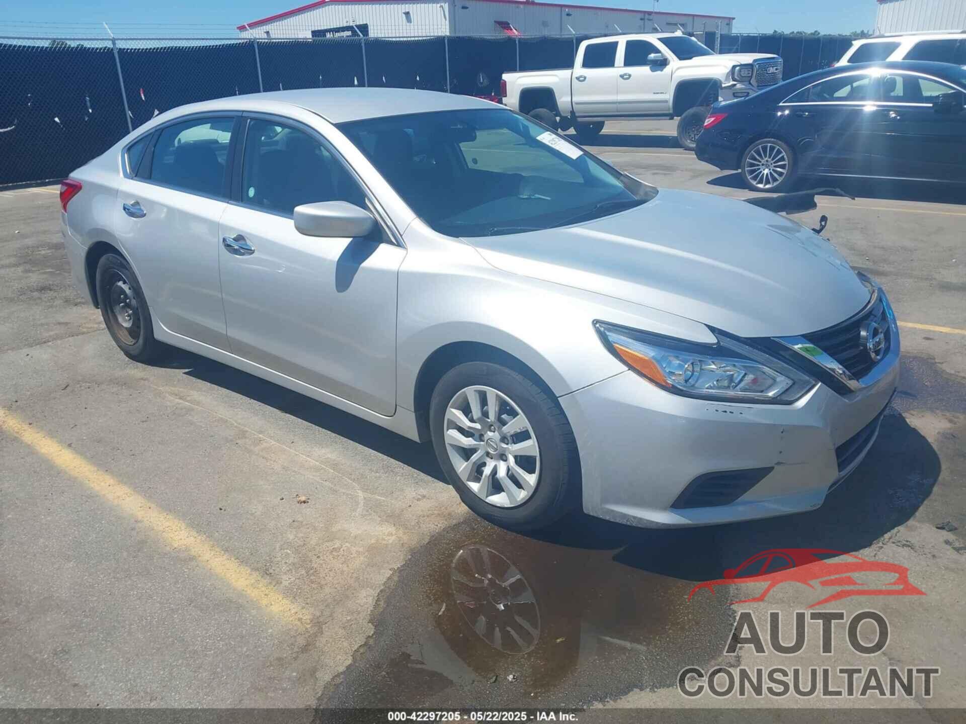NISSAN ALTIMA 2017 - 1N4AL3AP5HN337356