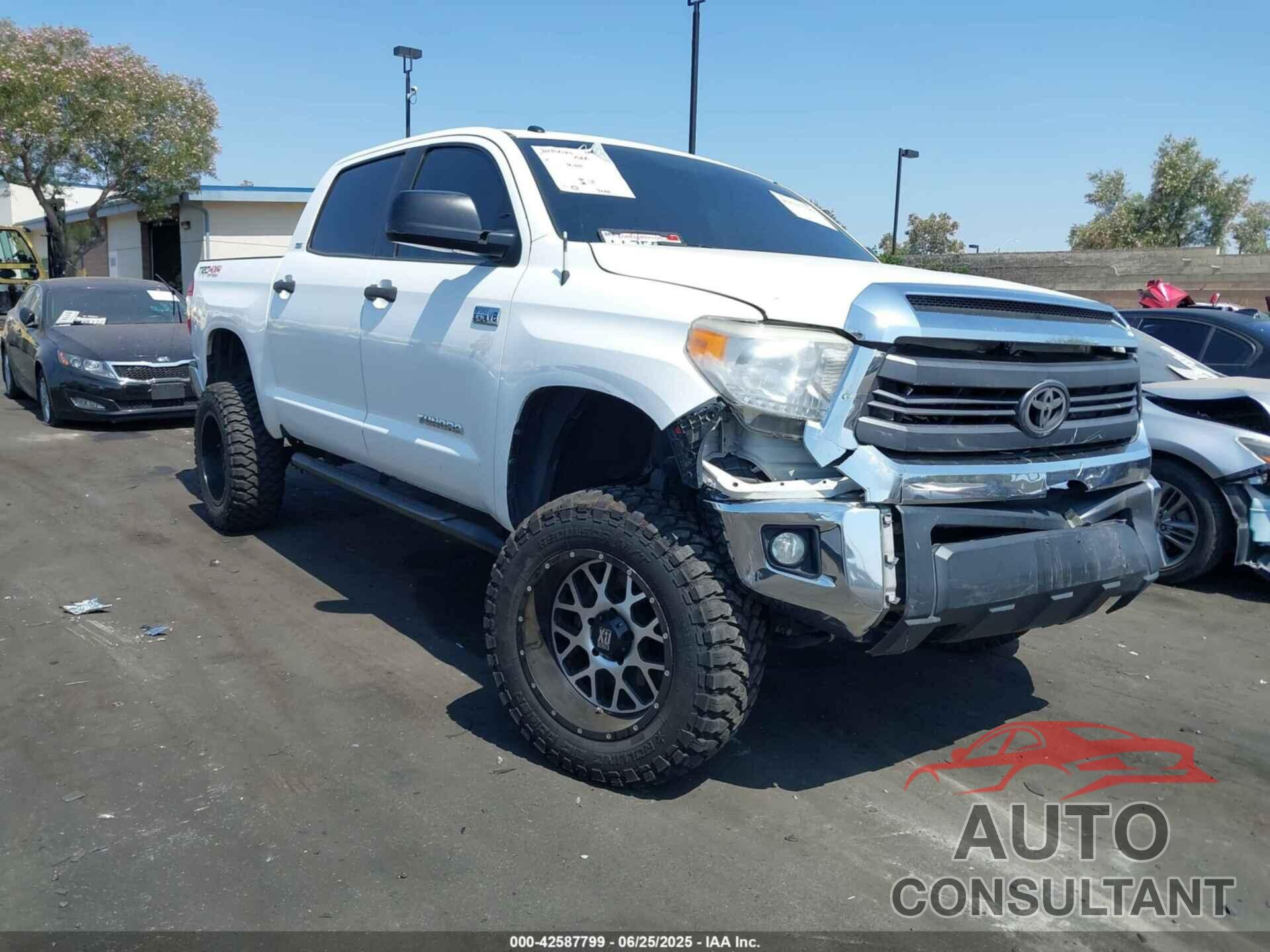 TOYOTA TUNDRA 2015 - 5TFDY5F18FX457842