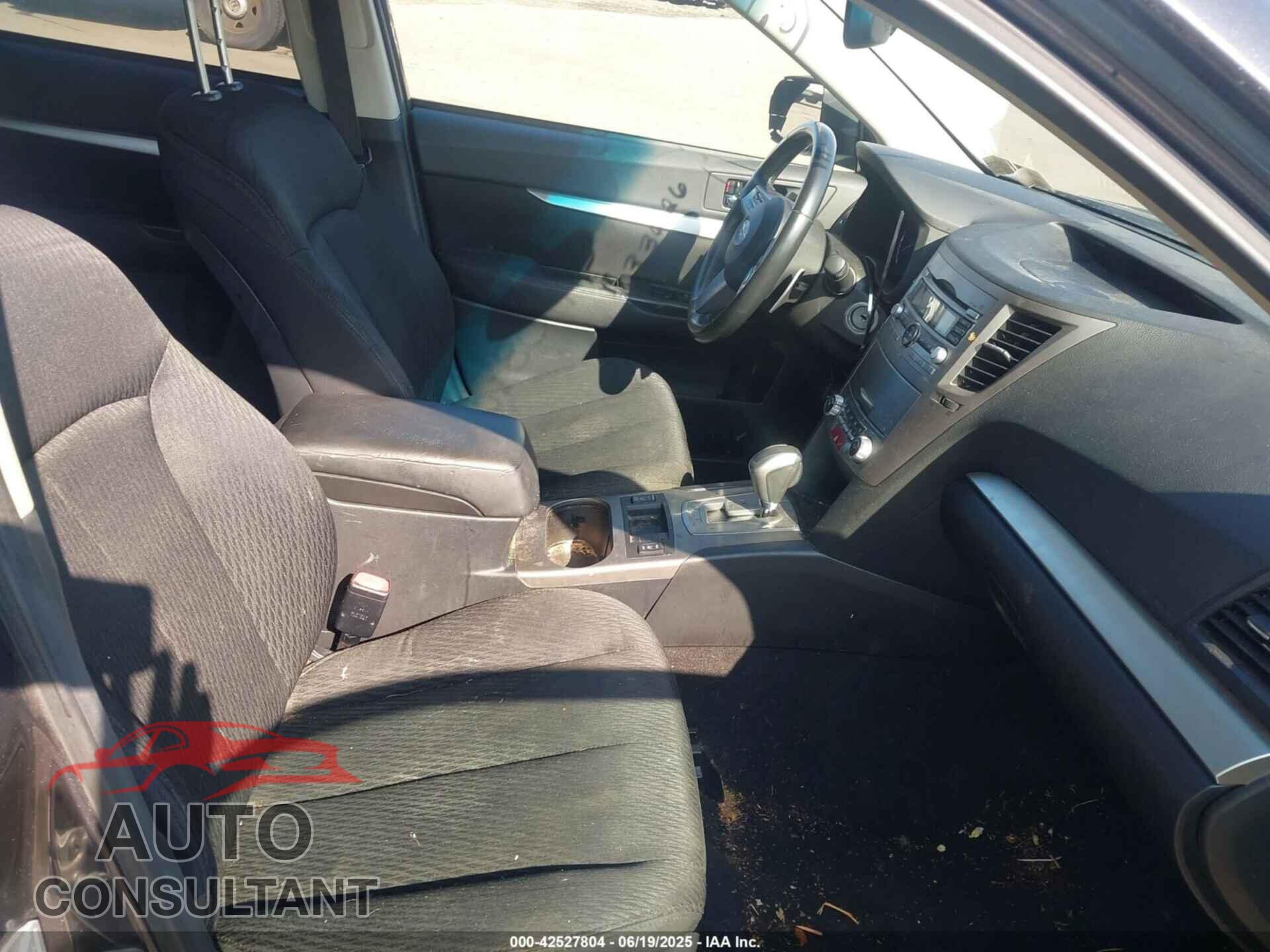 SUBARU OUTBACK 2011 - 4S4BRBGC5B3330126