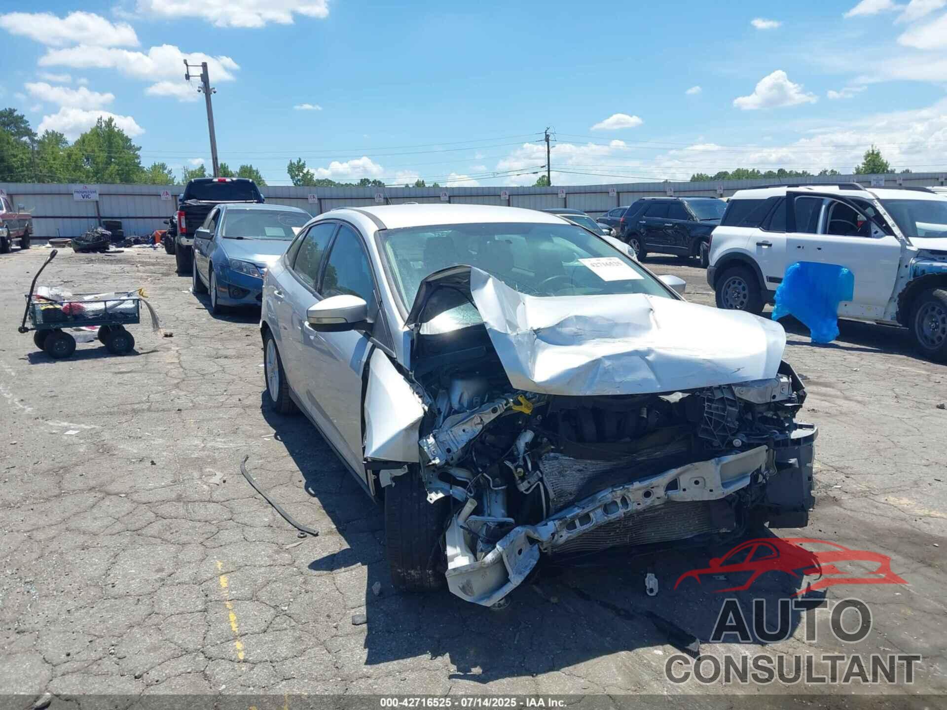 FORD FOCUS 2016 - 1FADP3F20GL297762