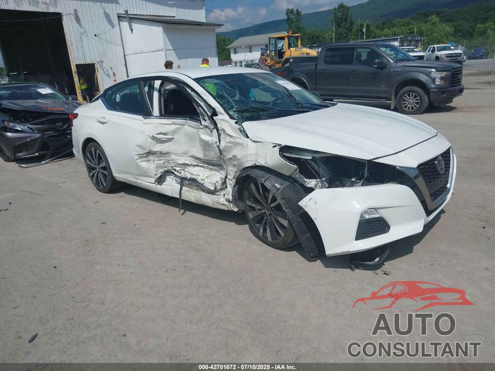 NISSAN ALTIMA 2019 - 1N4BL4CV7KN309684