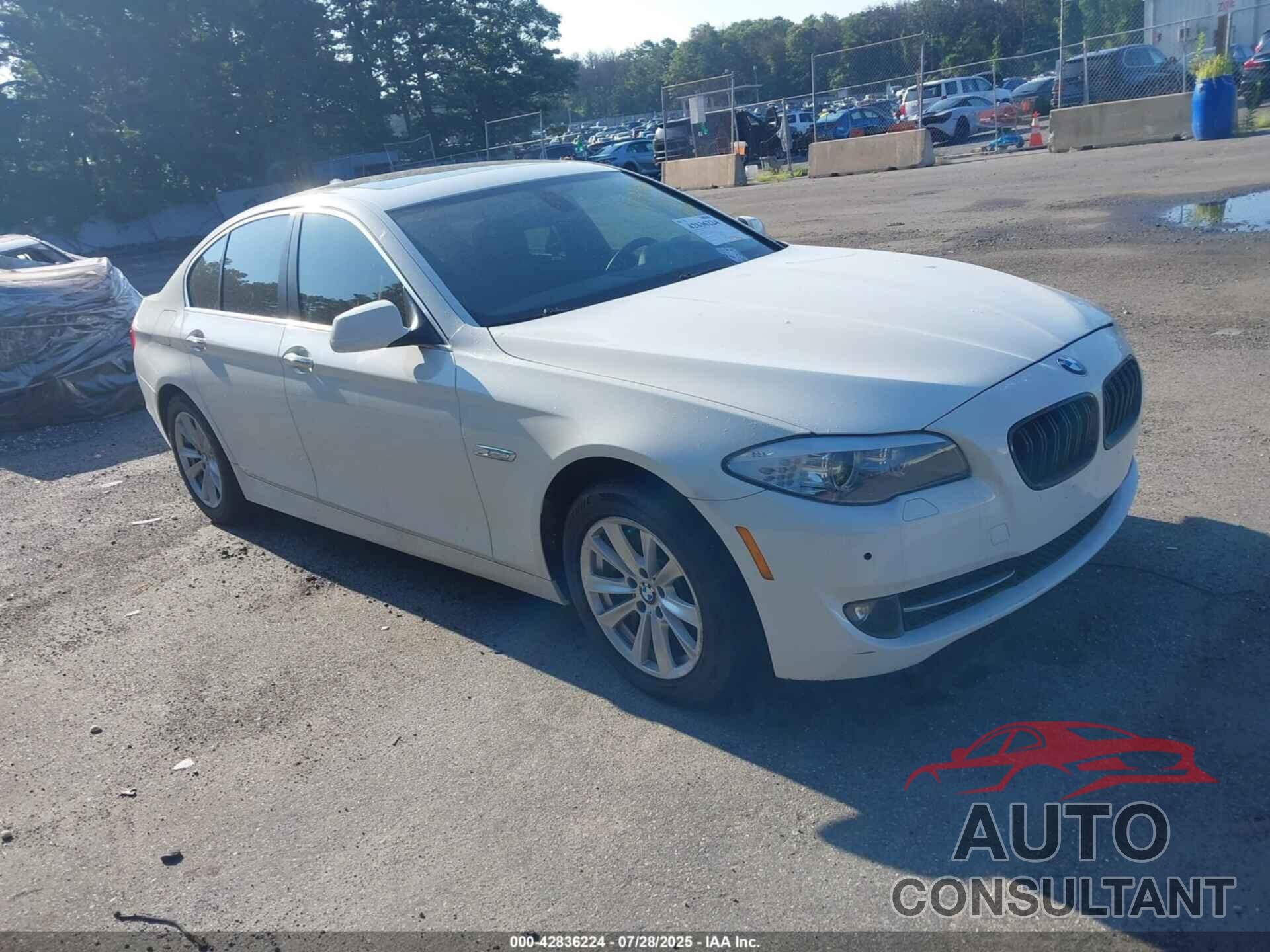 BMW 550I 2011 - WBAFR9C51BC758567