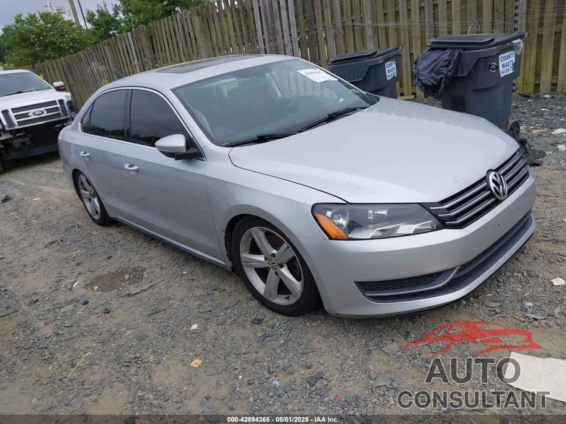 VOLKSWAGEN PASSAT 2012 - 1VWBP7A35CC049295