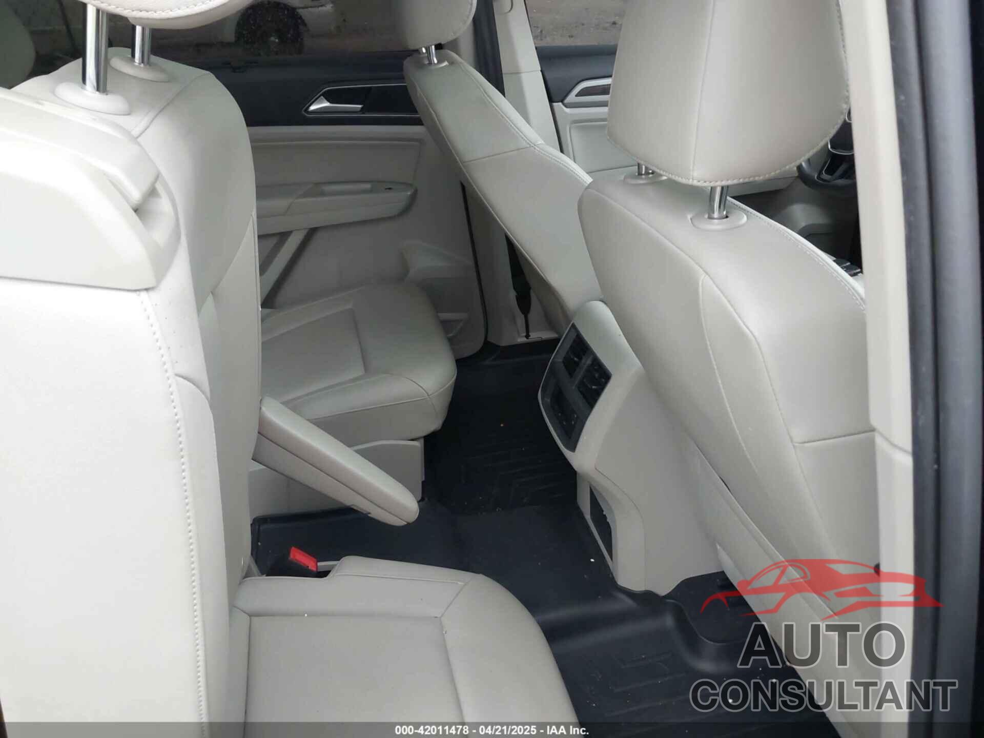 VOLKSWAGEN ATLAS 2019 - 1V2ER2CA2KC592691