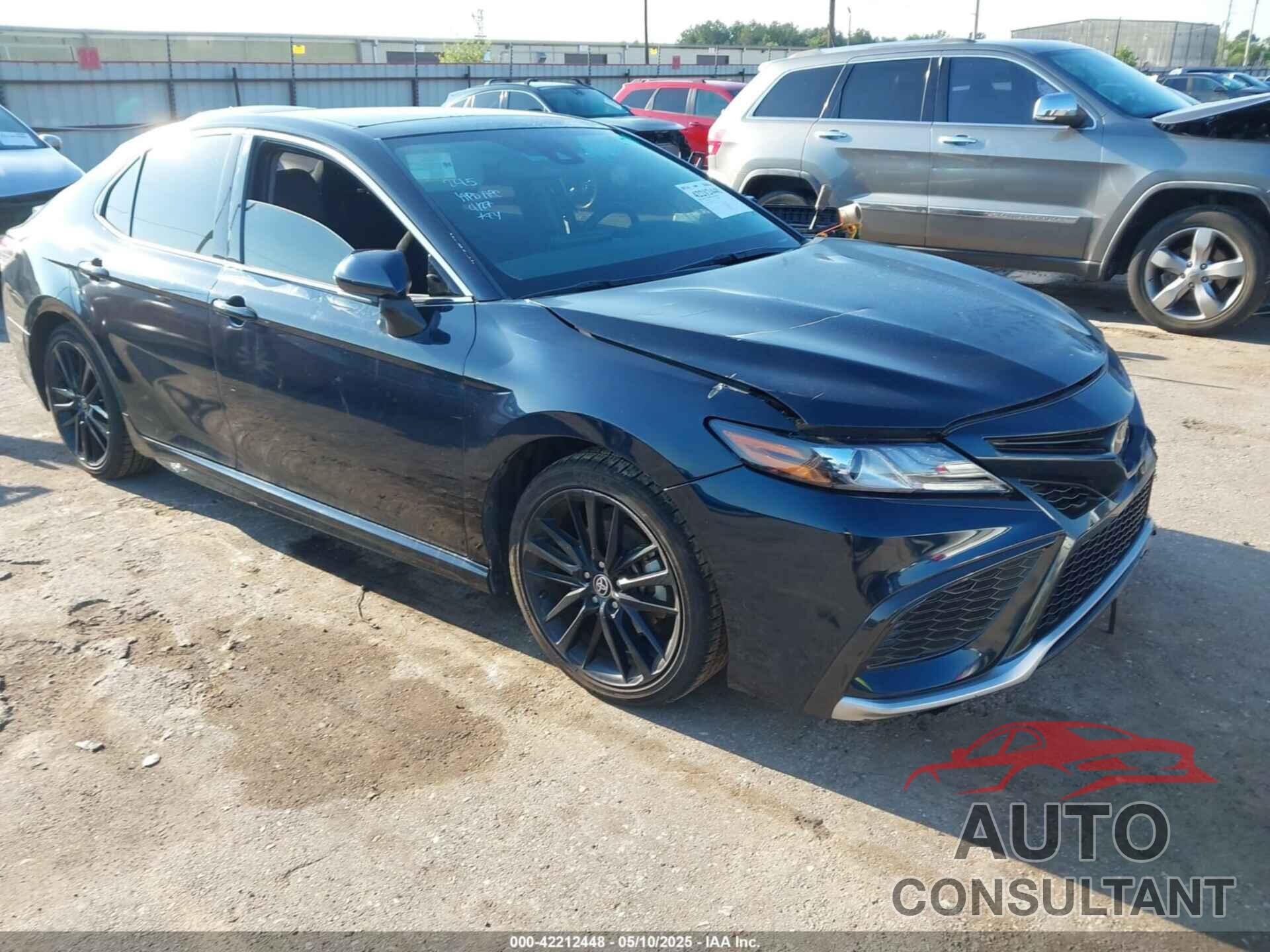 TOYOTA CAMRY 2021 - 4T1K61AK1MU478340