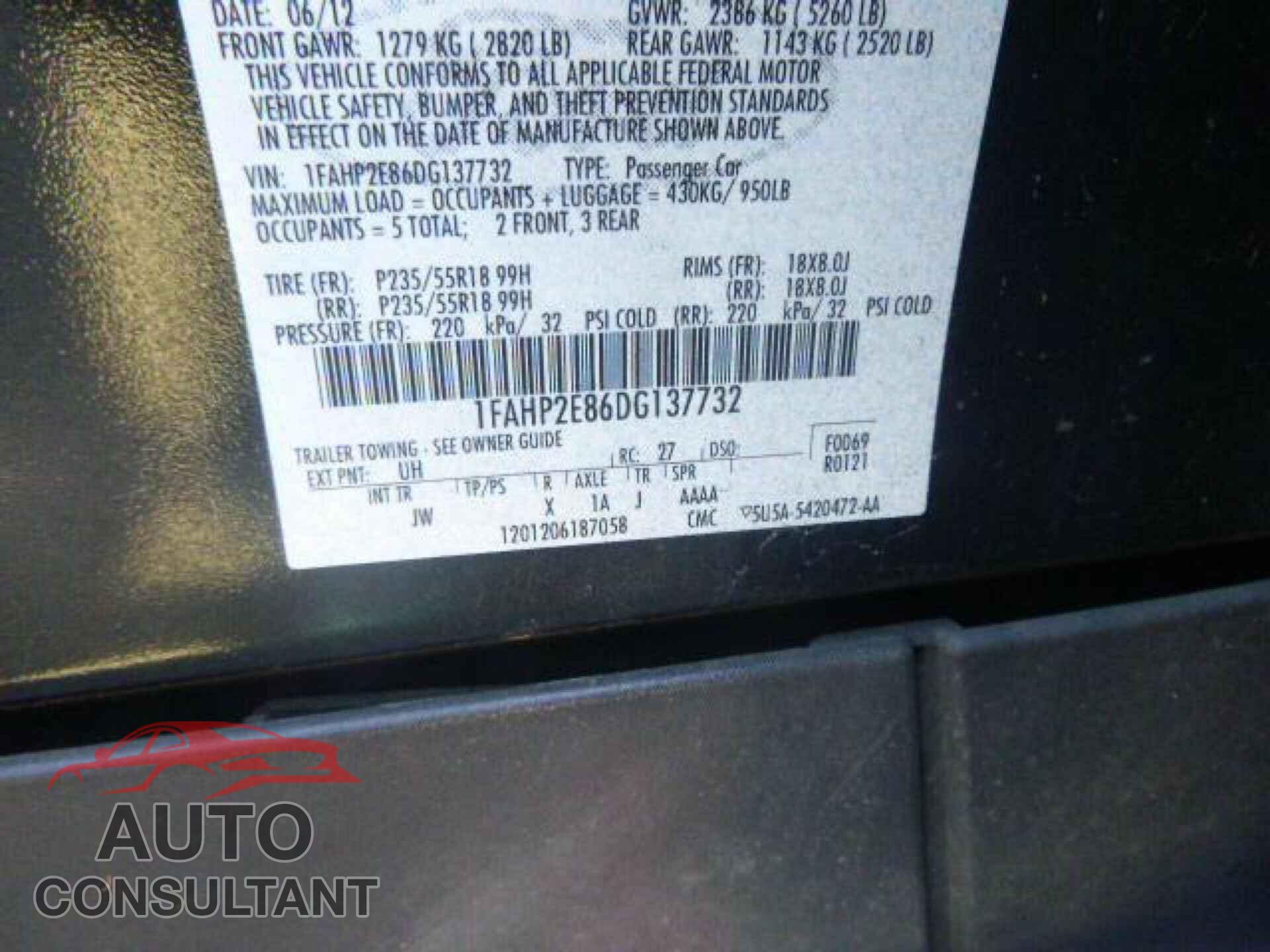 FORD TAURUS 2013 - 1FAHP2E86DG137732