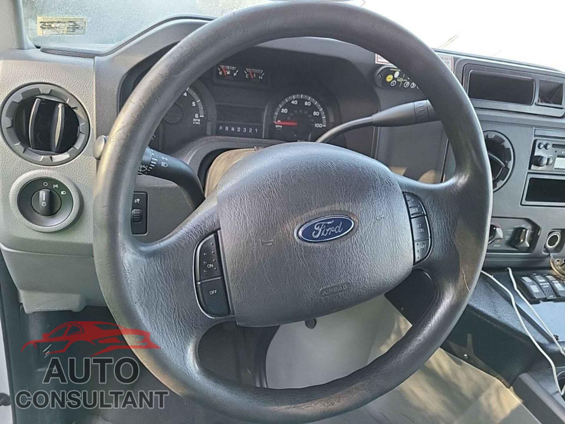FORD ECONOLINE 2014 - 1FDFE4FS4EDB17992