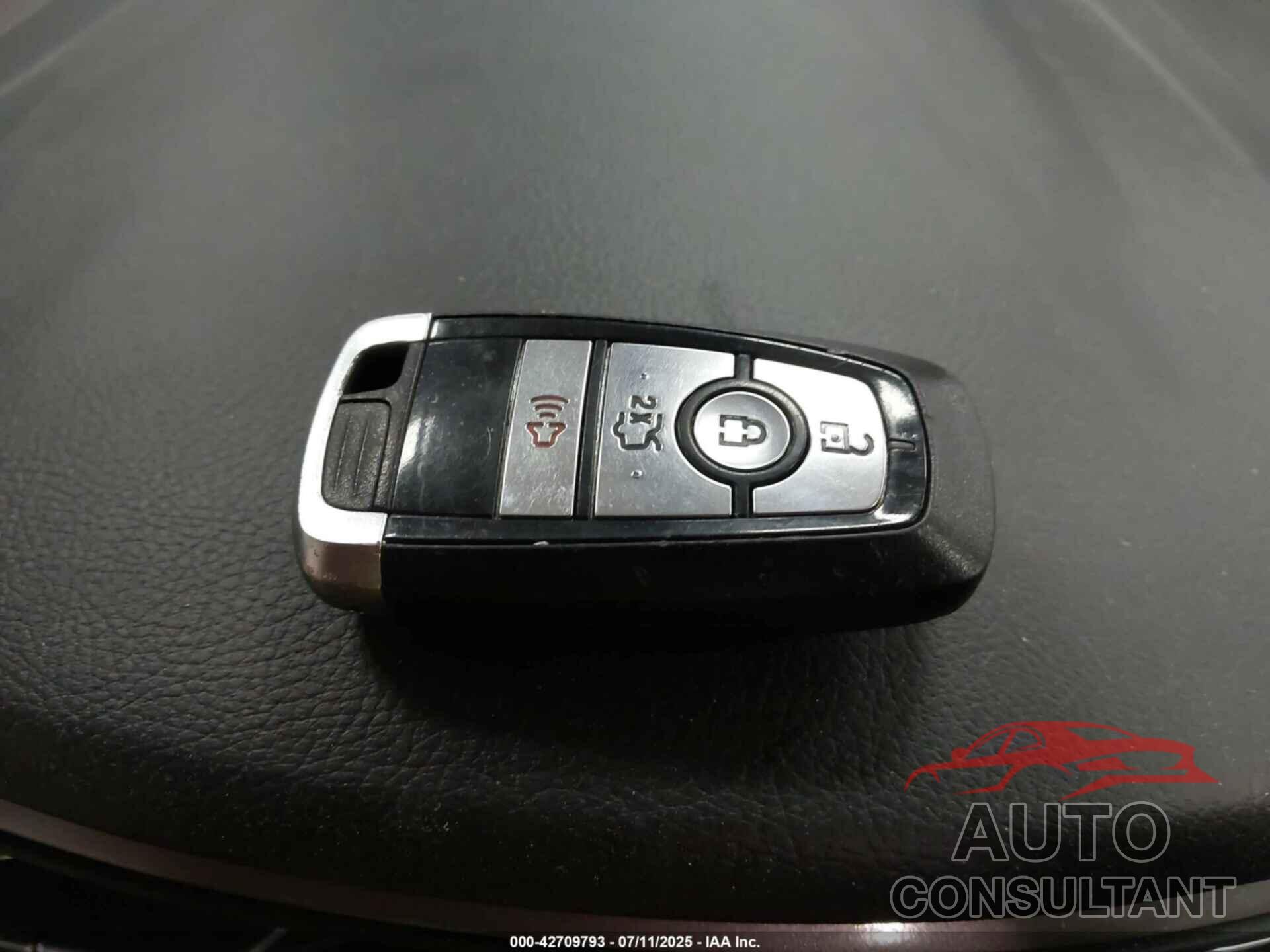FORD FUSION 2017 - 3FA6P0HD5HR303709