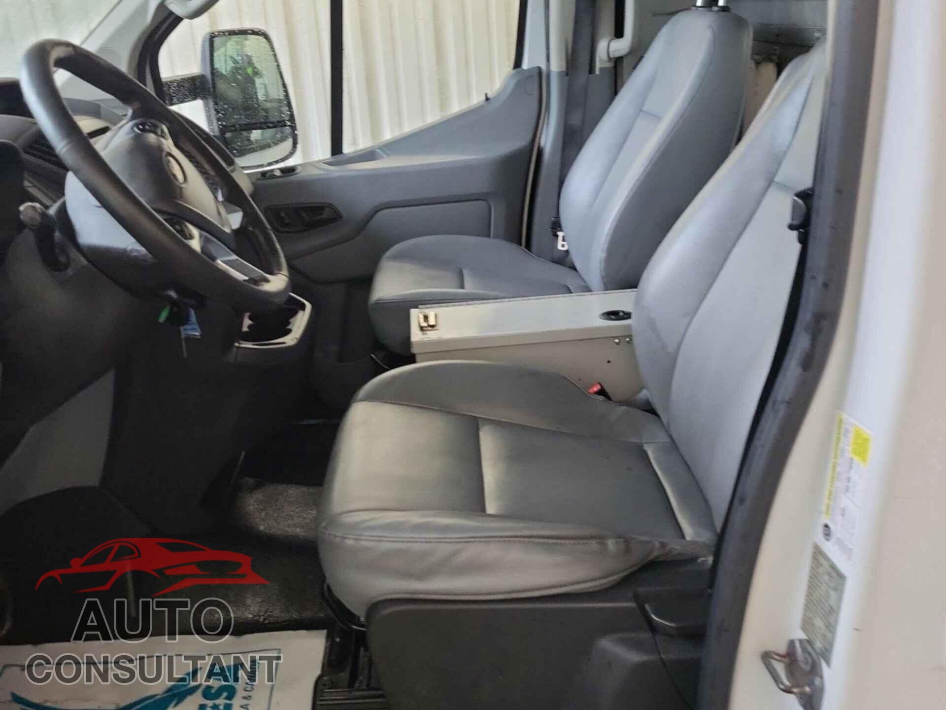 FORD TRANSIT 2016 - 1FTYE1YM4GKB03213