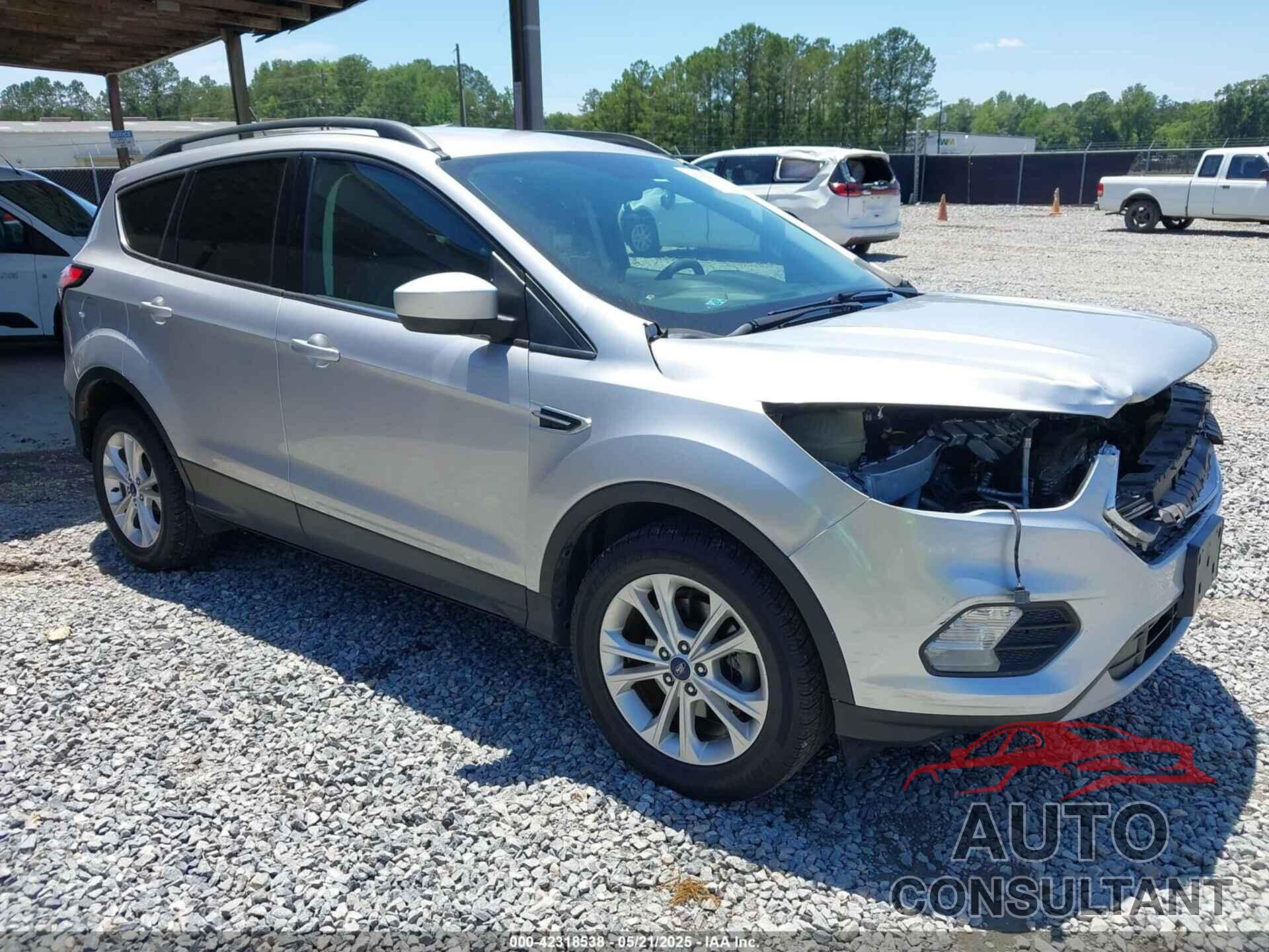 FORD ESCAPE 2018 - 1FMCU0GD6JUB35242
