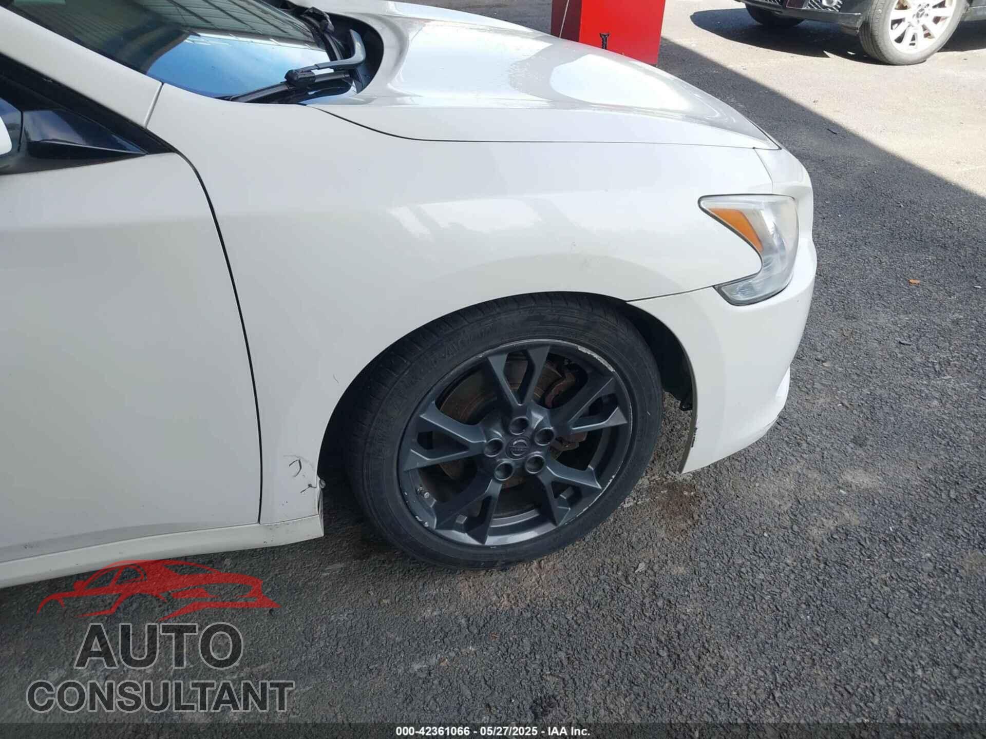 NISSAN MAXIMA 2011 - 1N4AA5AP1BC807743