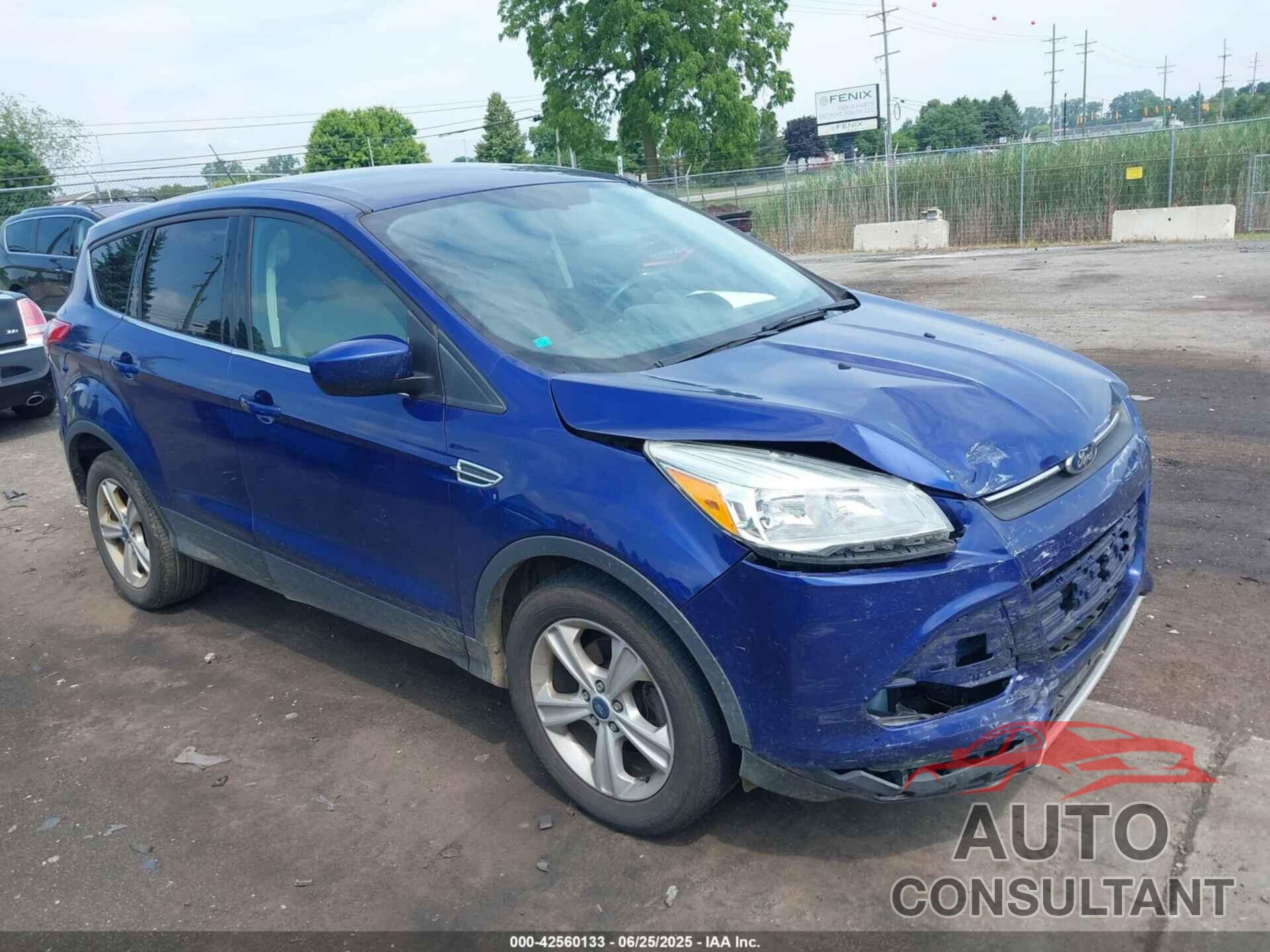 FORD ESCAPE 2015 - 1FMCU0GX1FUB37529