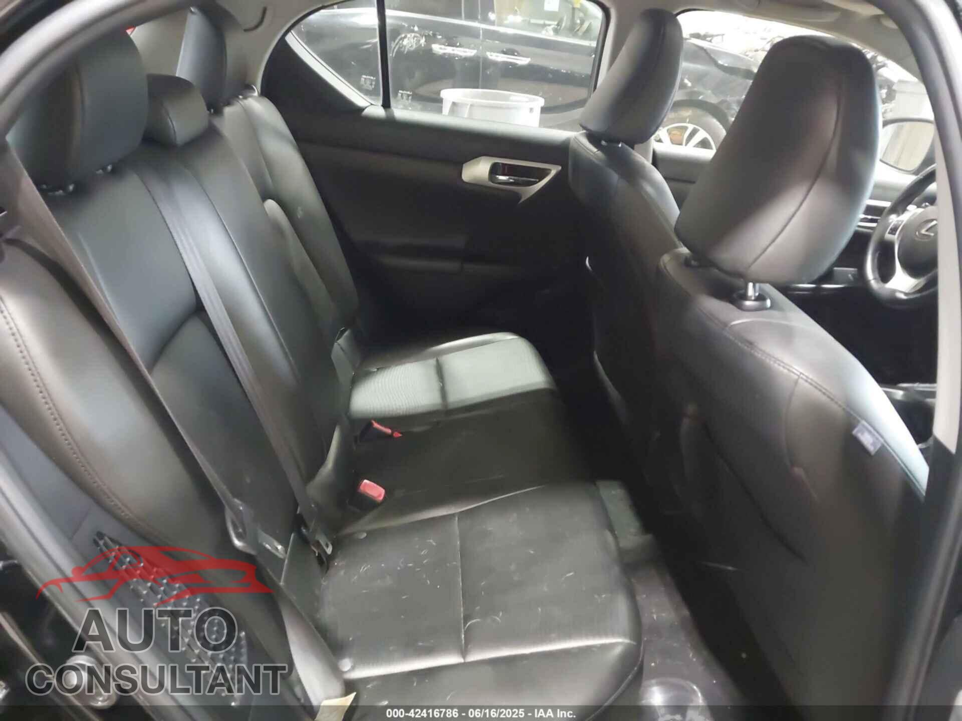 LEXUS CT 200H 2011 - JTHKD5BH9B2032013