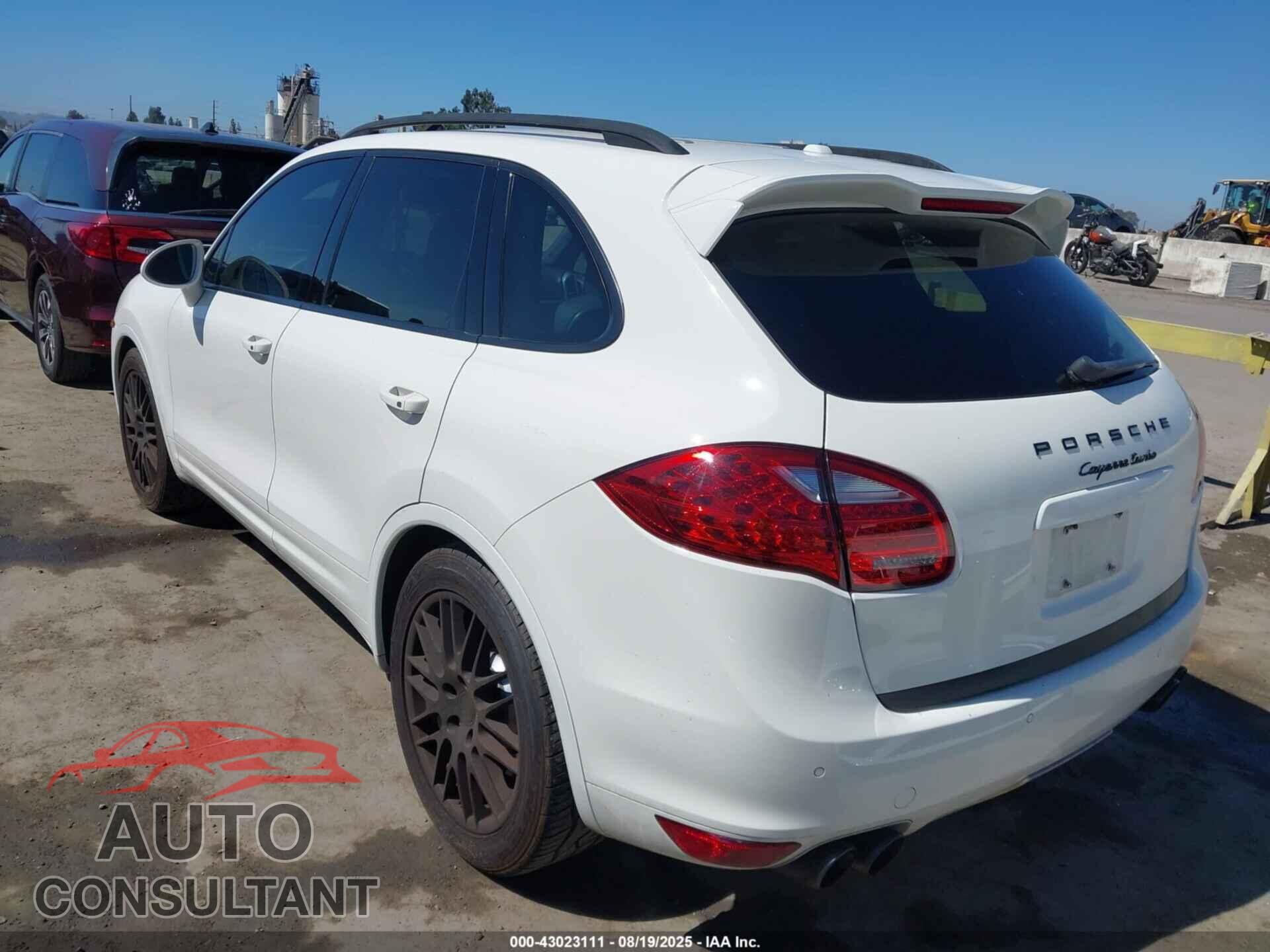 PORSCHE CAYENNE 2011 - WP1AC2A21BLA85213