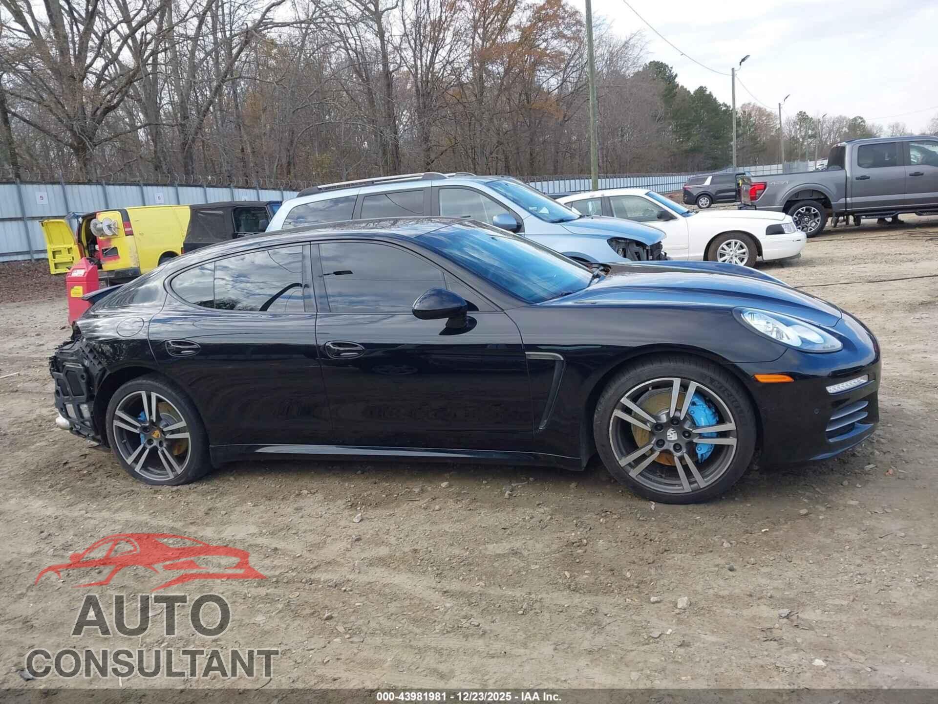 PORSCHE PANAMERA 2016 - WP0AA2A75GL005163