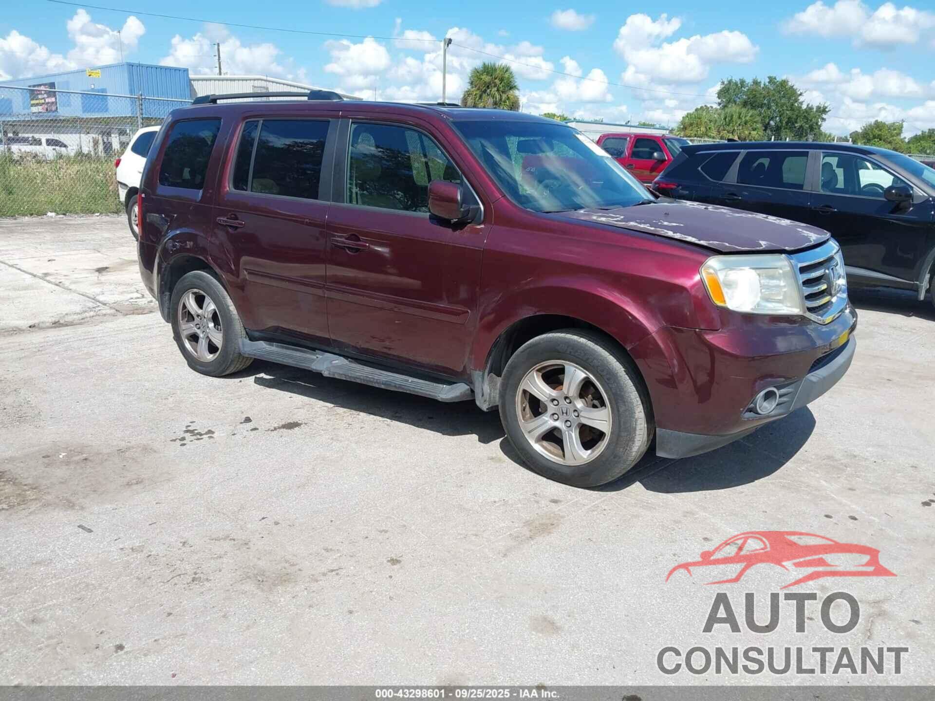 HONDA PILOT 2013 - 5FNYF3H55DB018083