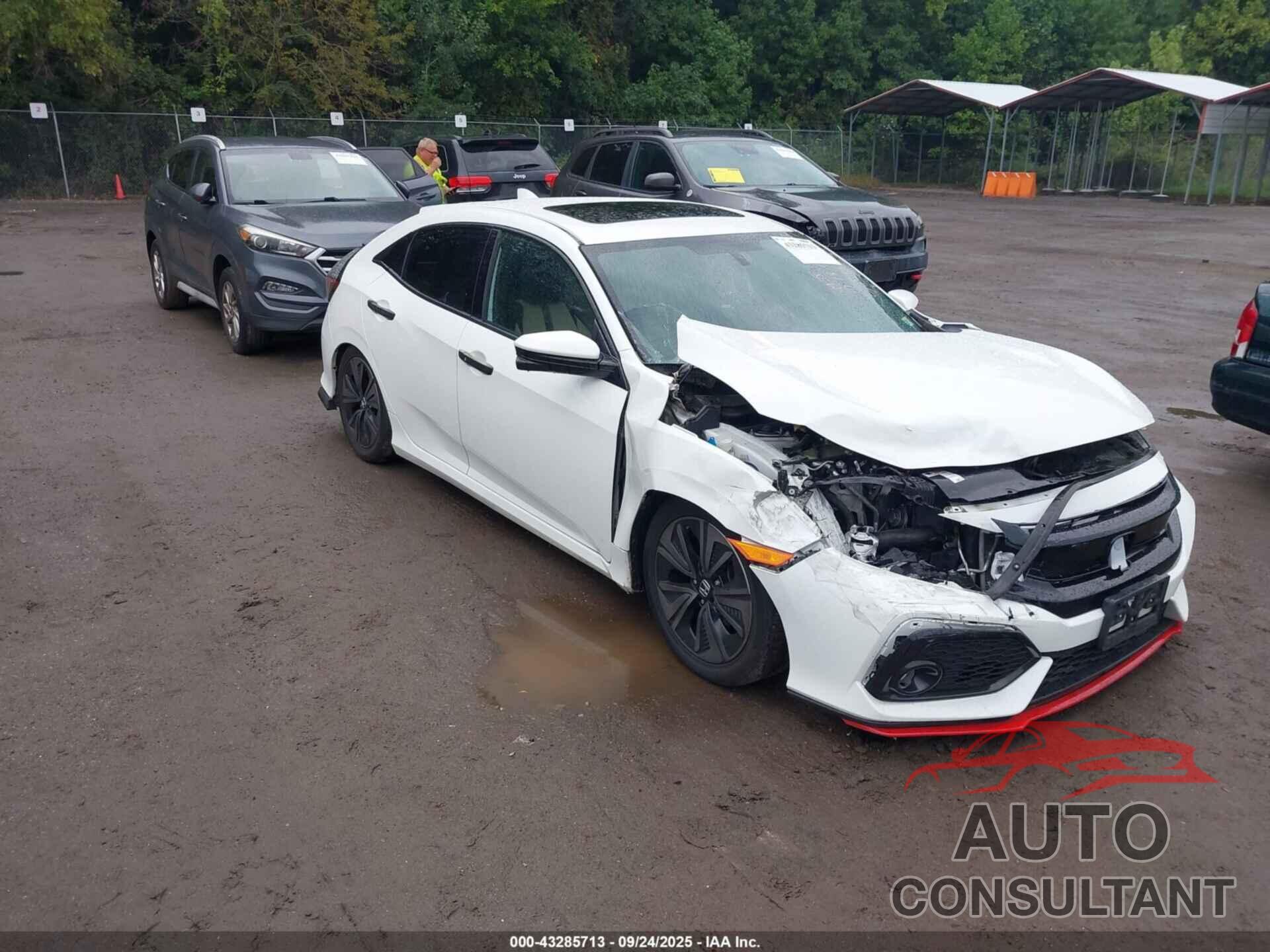 HONDA CIVIC 2017 - SHHFK7H53HU209578