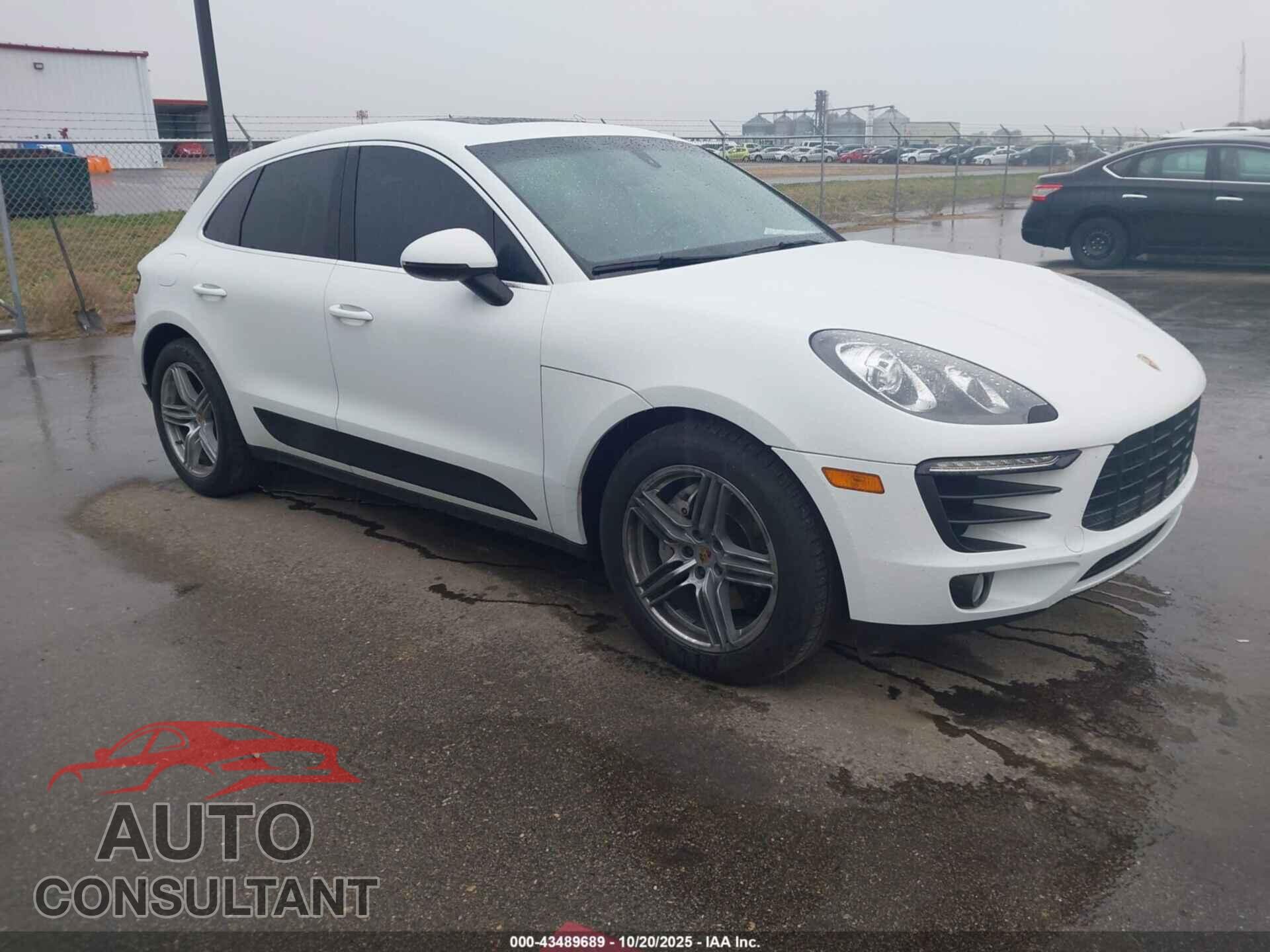PORSCHE MACAN 2015 - WP1AB2A57FLB64405