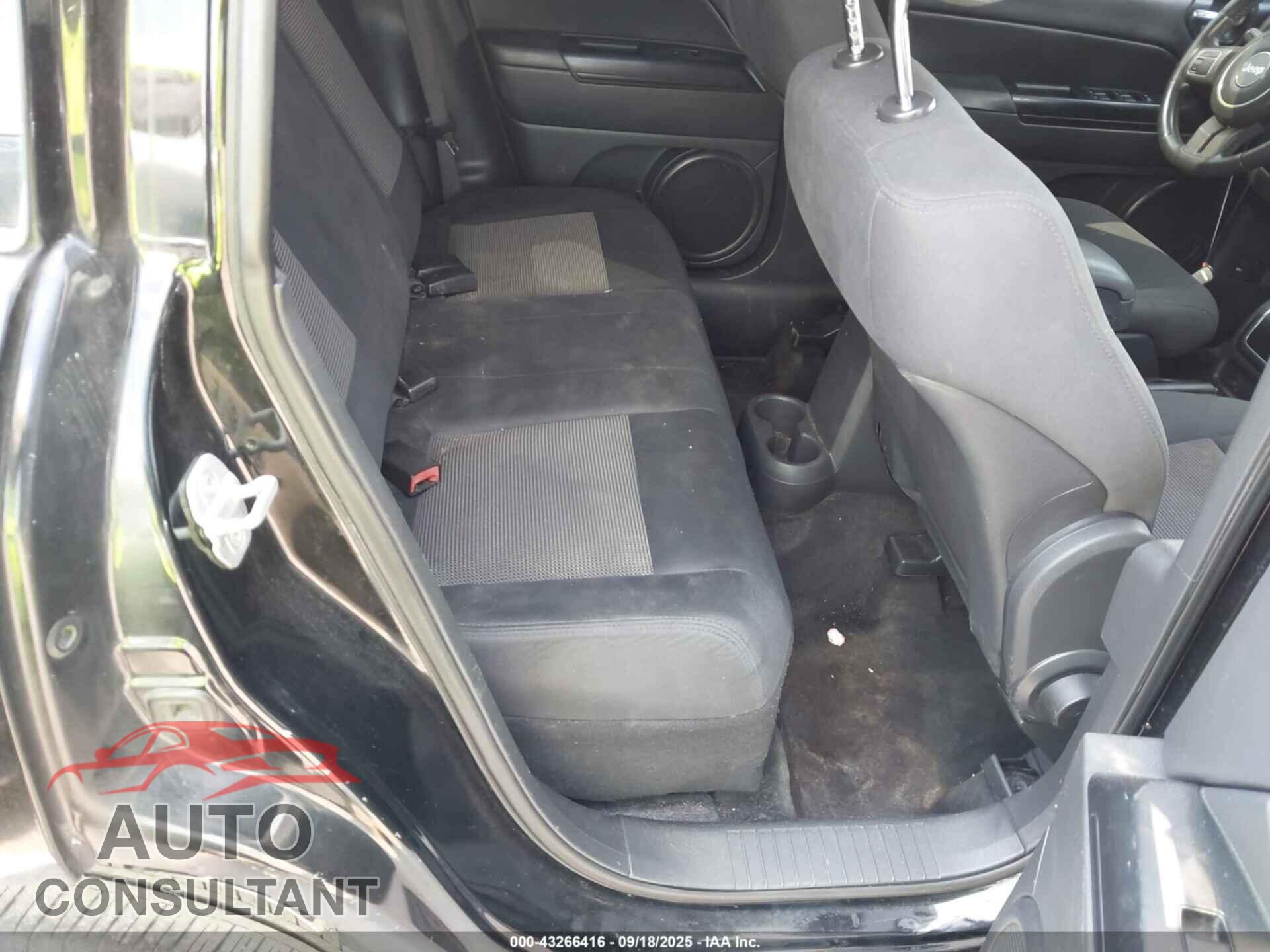 JEEP COMPASS 2012 - 1C4NJCEB6CD715943
