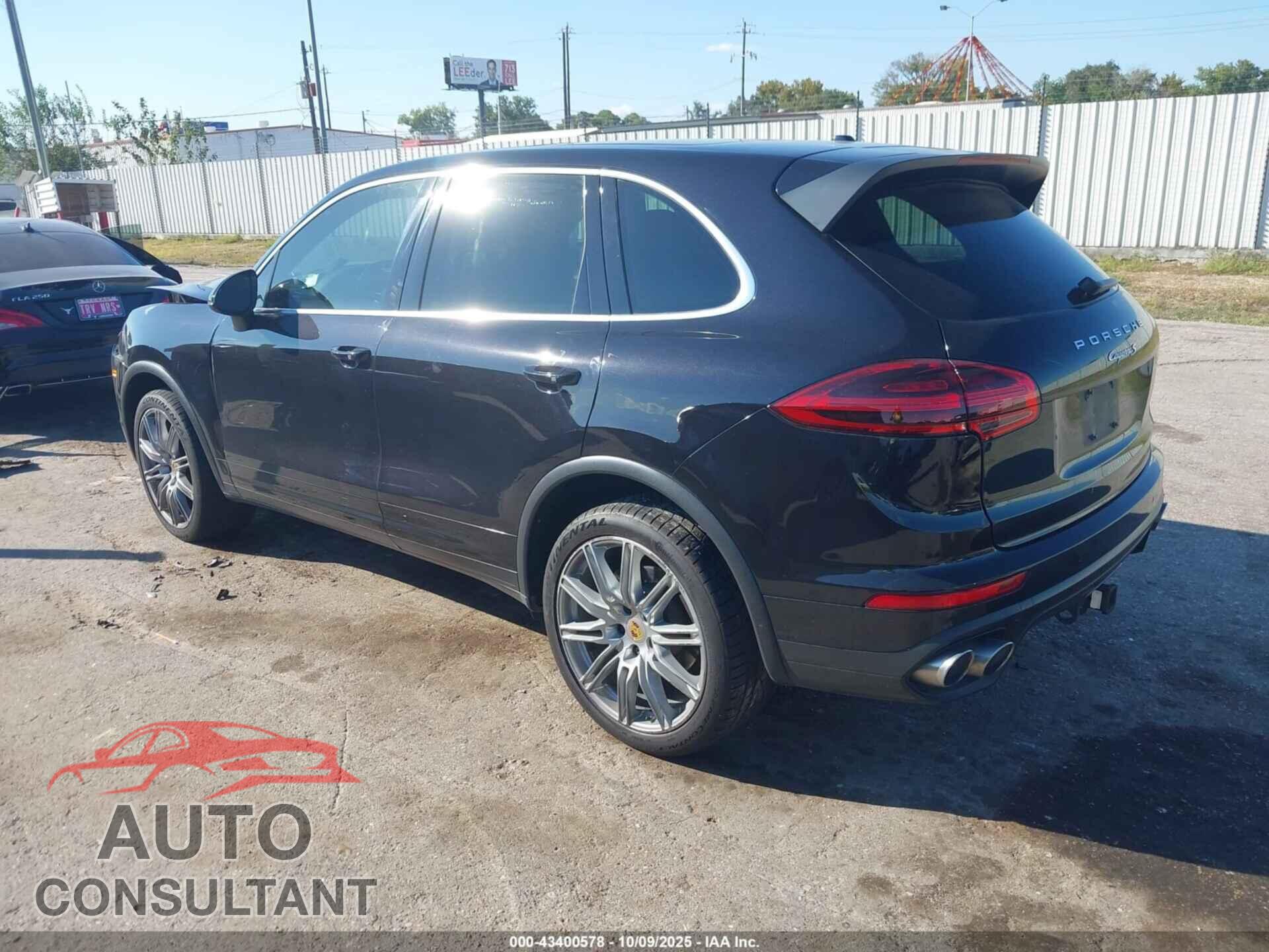 PORSCHE CAYENNE 2015 - WP1AB2A21FLA60112