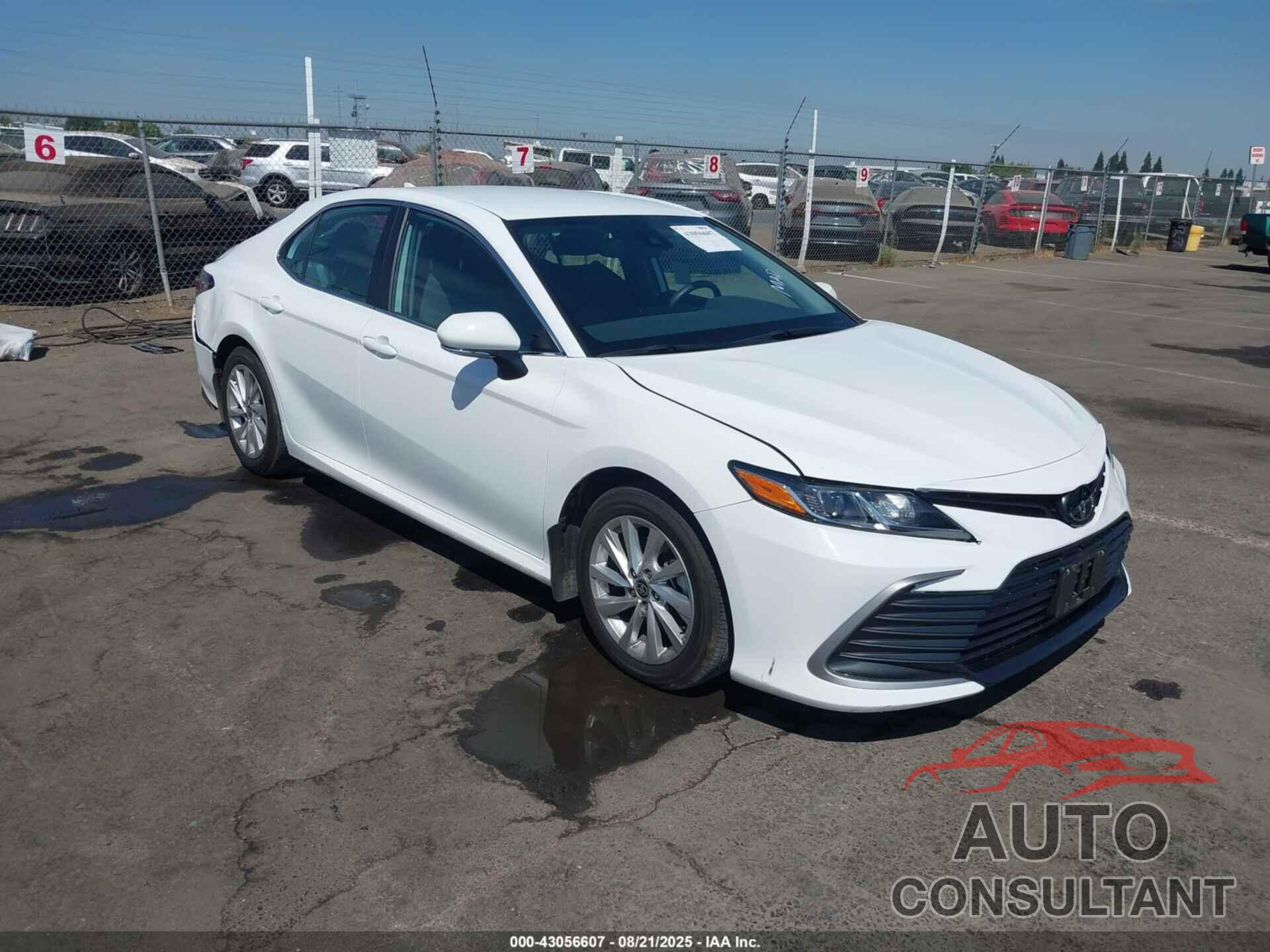 TOYOTA CAMRY 2023 - 4T1R11AK6PU138022