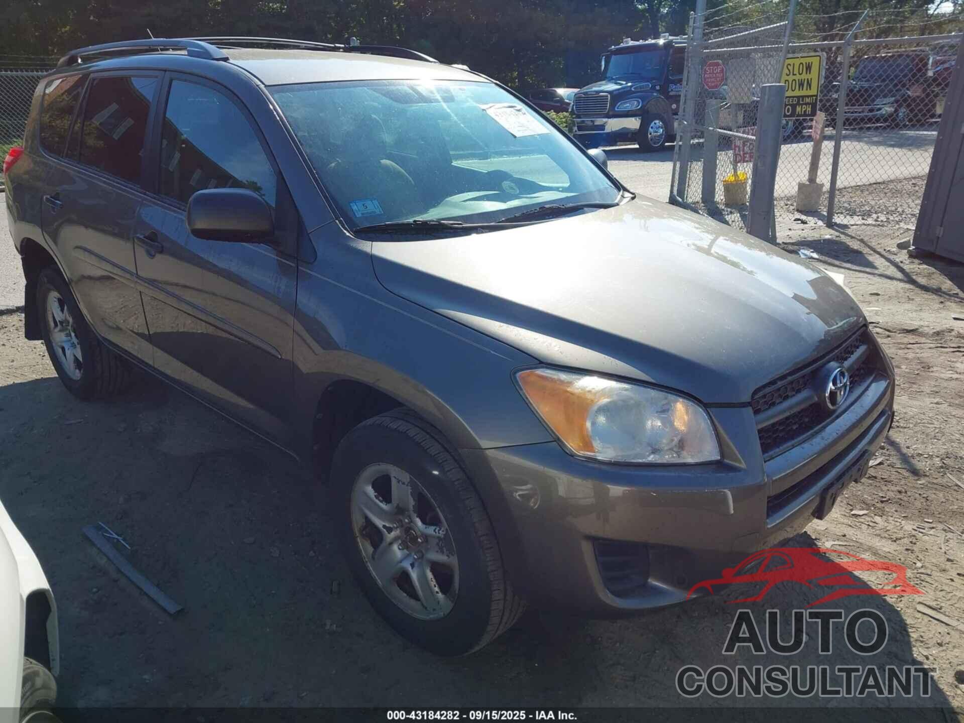 TOYOTA RAV4 2012 - 2T3JF4DV2CW243289