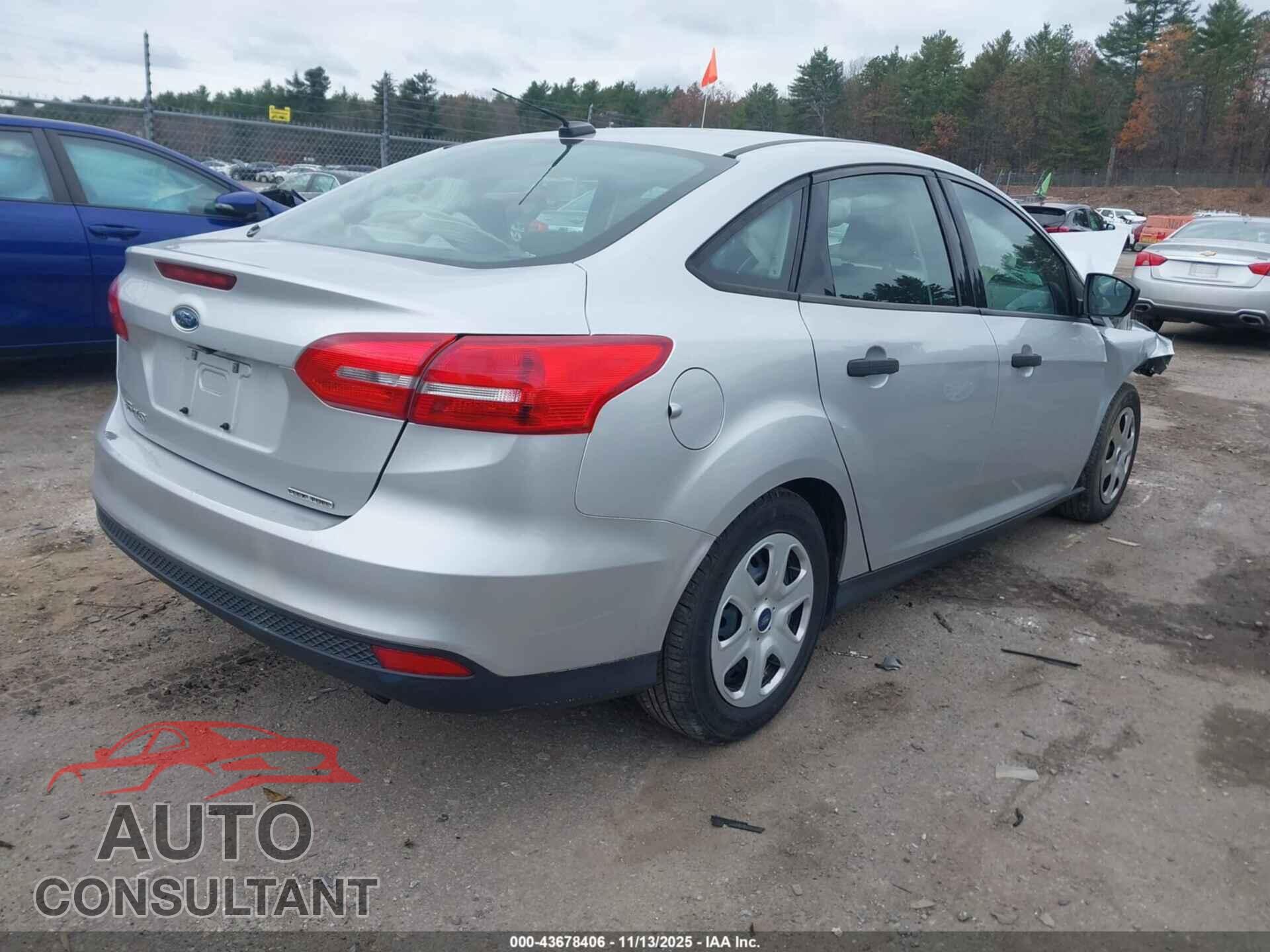 FORD FOCUS 2016 - 1FADP3E29GL288026
