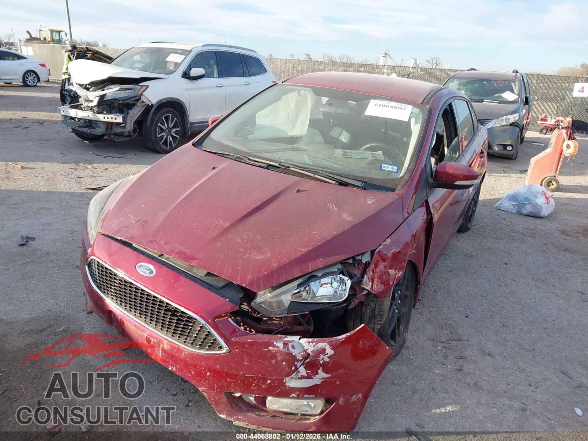FORD FOCUS 2016 - 1FADP3F23GL290711