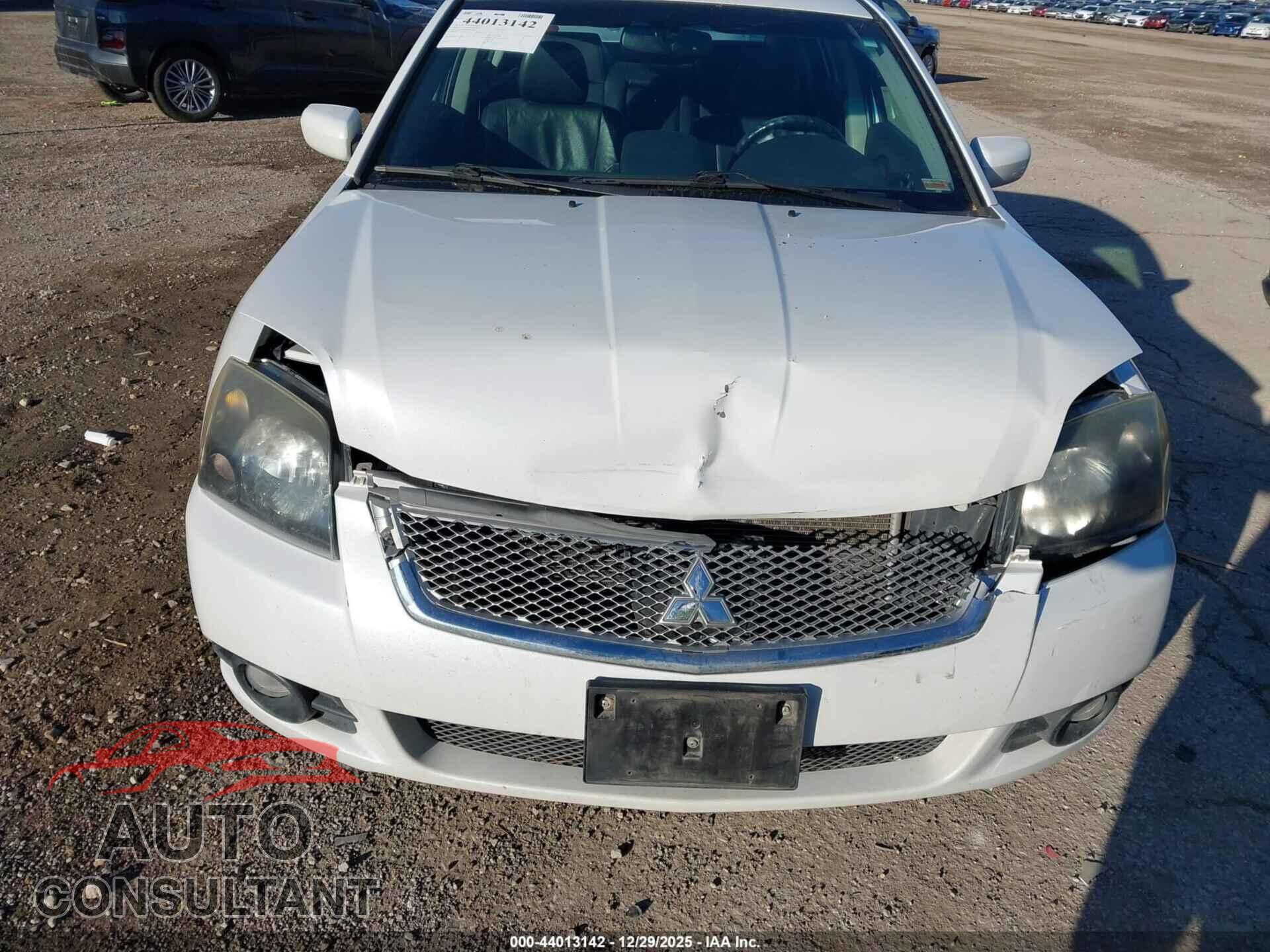 MITSUBISHI GALANT 2011 - 4A32B3FF8BE014845