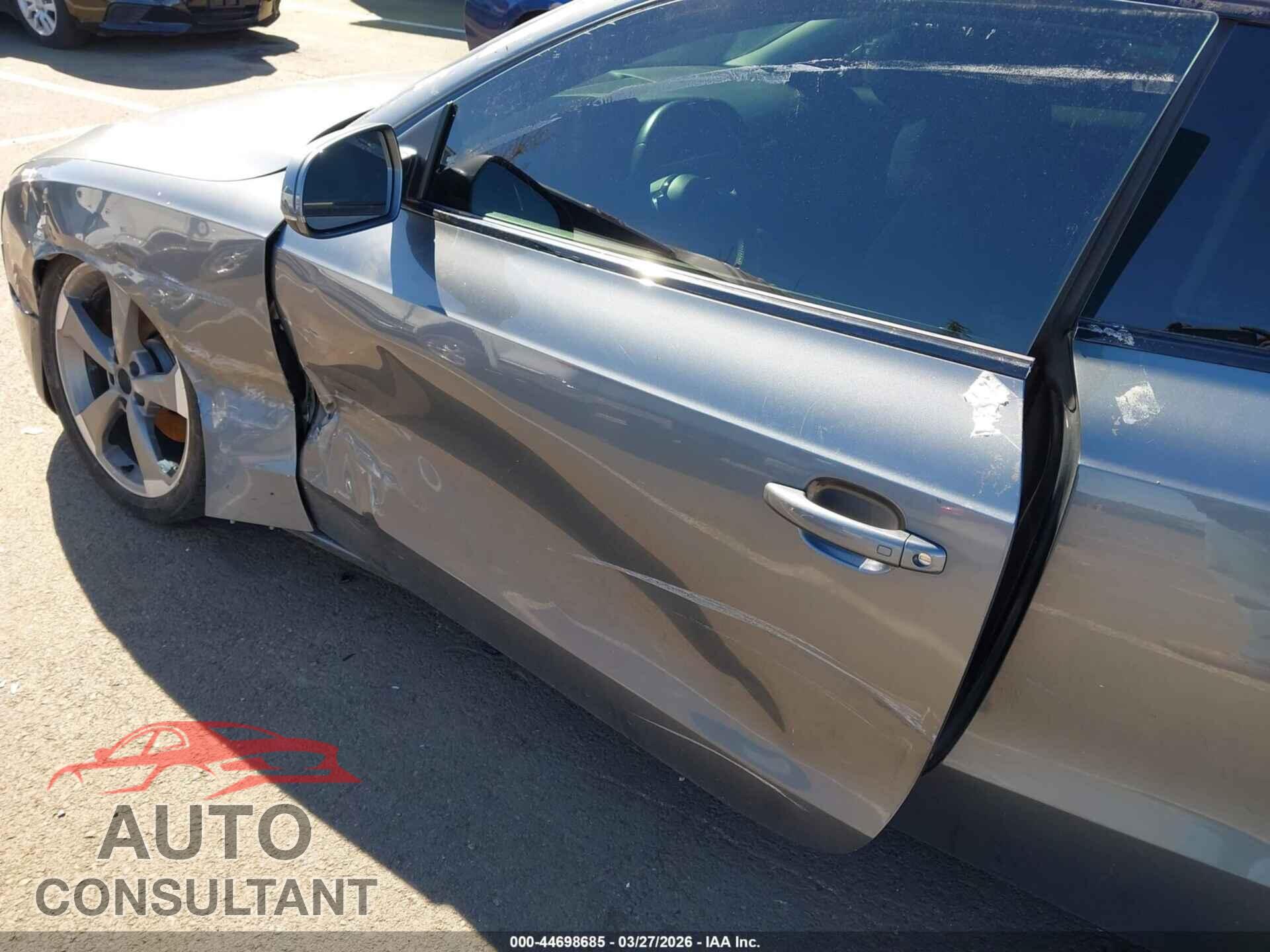 AUDI A5 2013 - WAULFAFR5DA010155