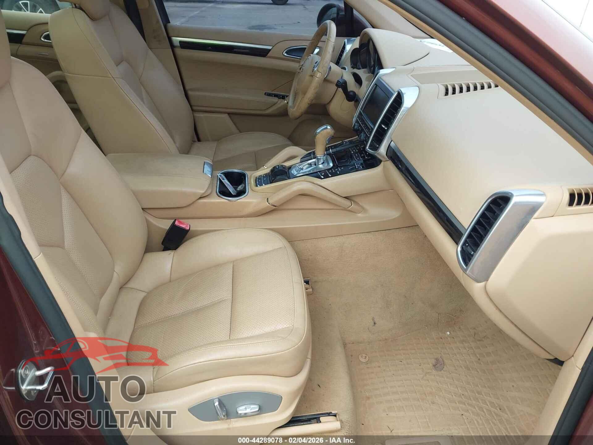PORSCHE CAYENNE 2011 - WP1AA2A2XBLA04831