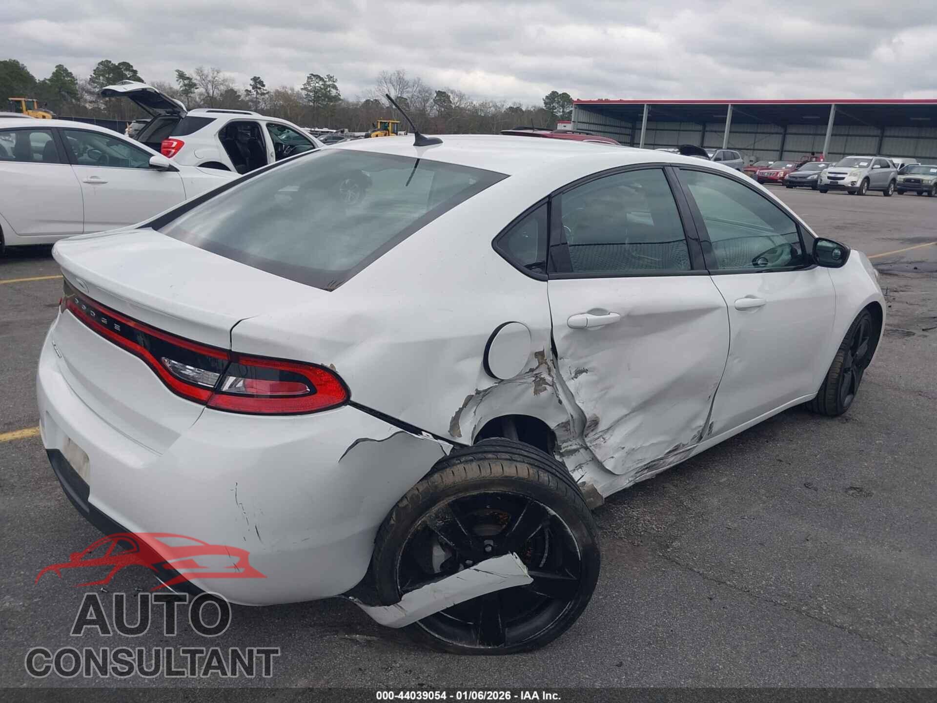 DODGE DART 2015 - 1C3CDFBB4FD421213