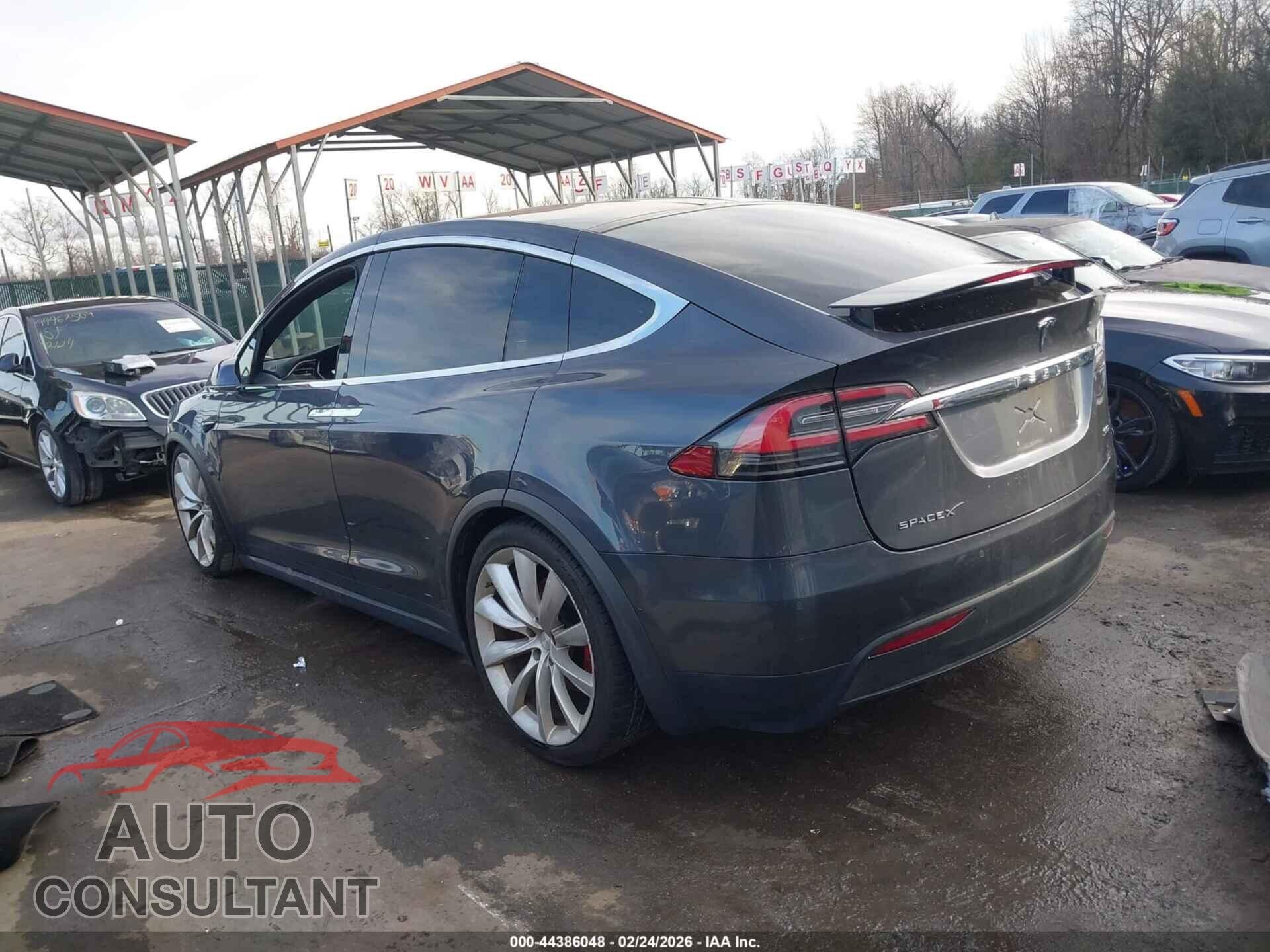 TESLA MODEL X 2017 - 5YJXCDE29HF050268