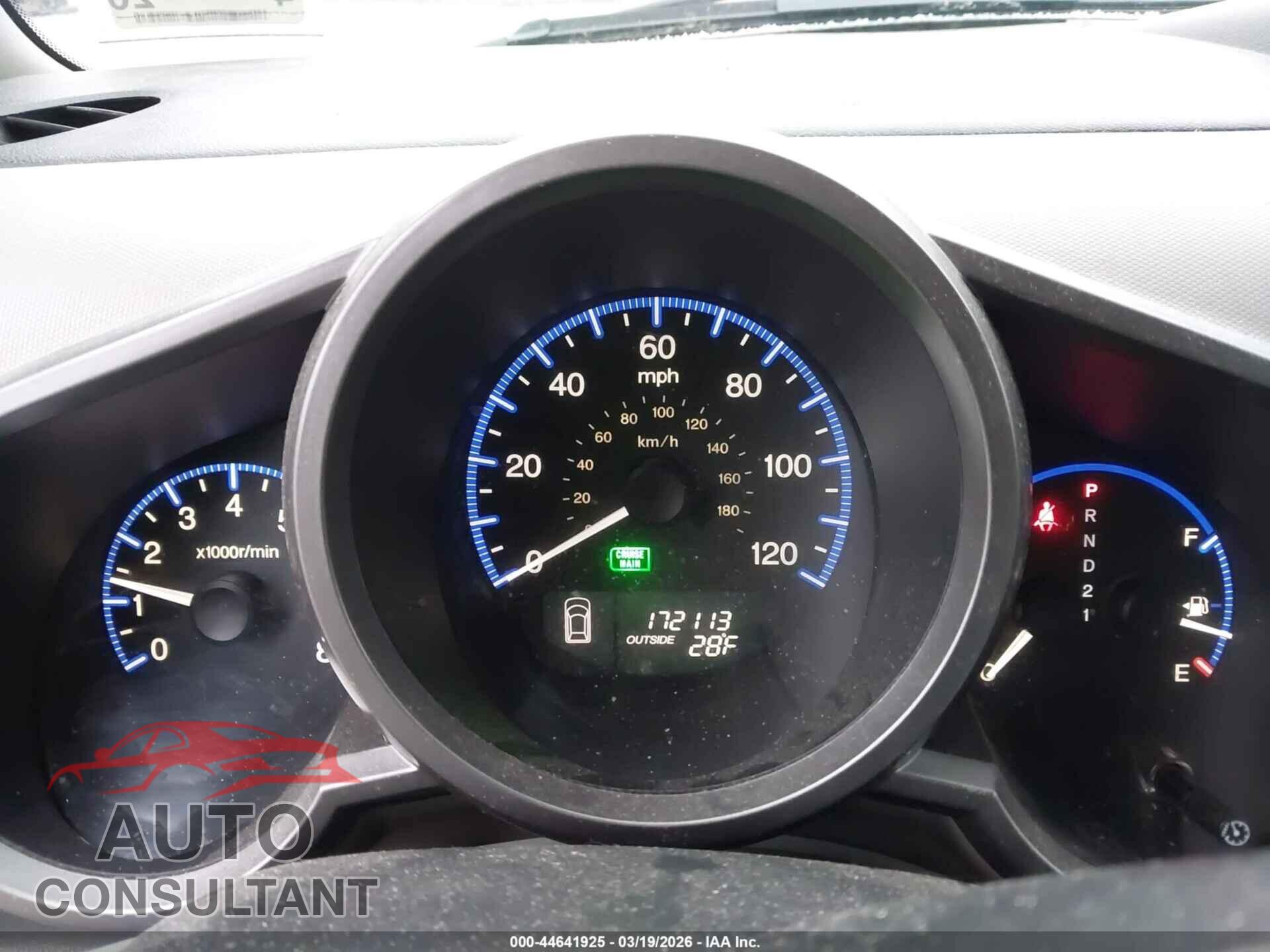 HONDA ELEMENT 2011 - 5J6YH2H76BL004008