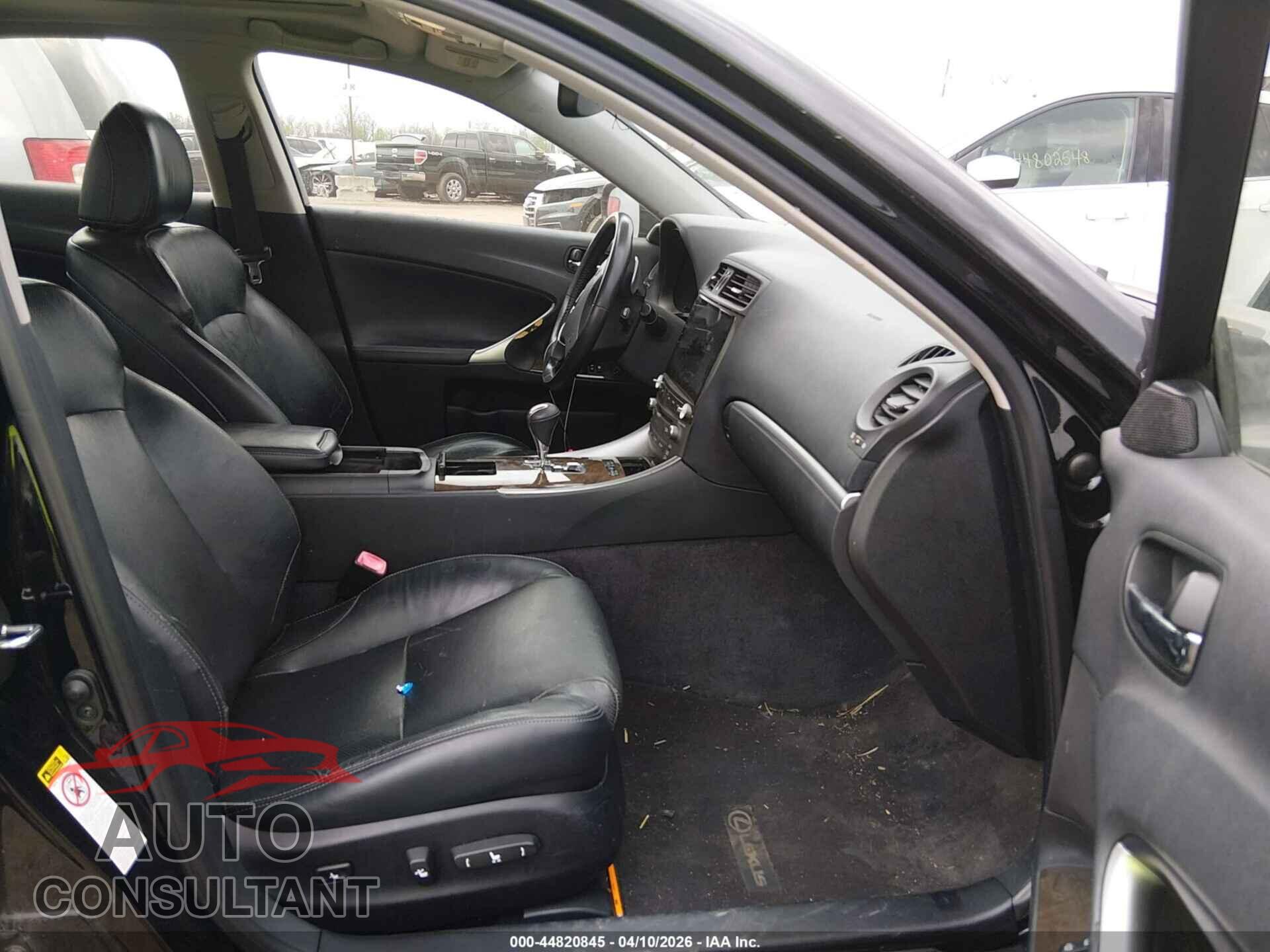 LEXUS IS 250 2013 - JTHCF5C22D5063601