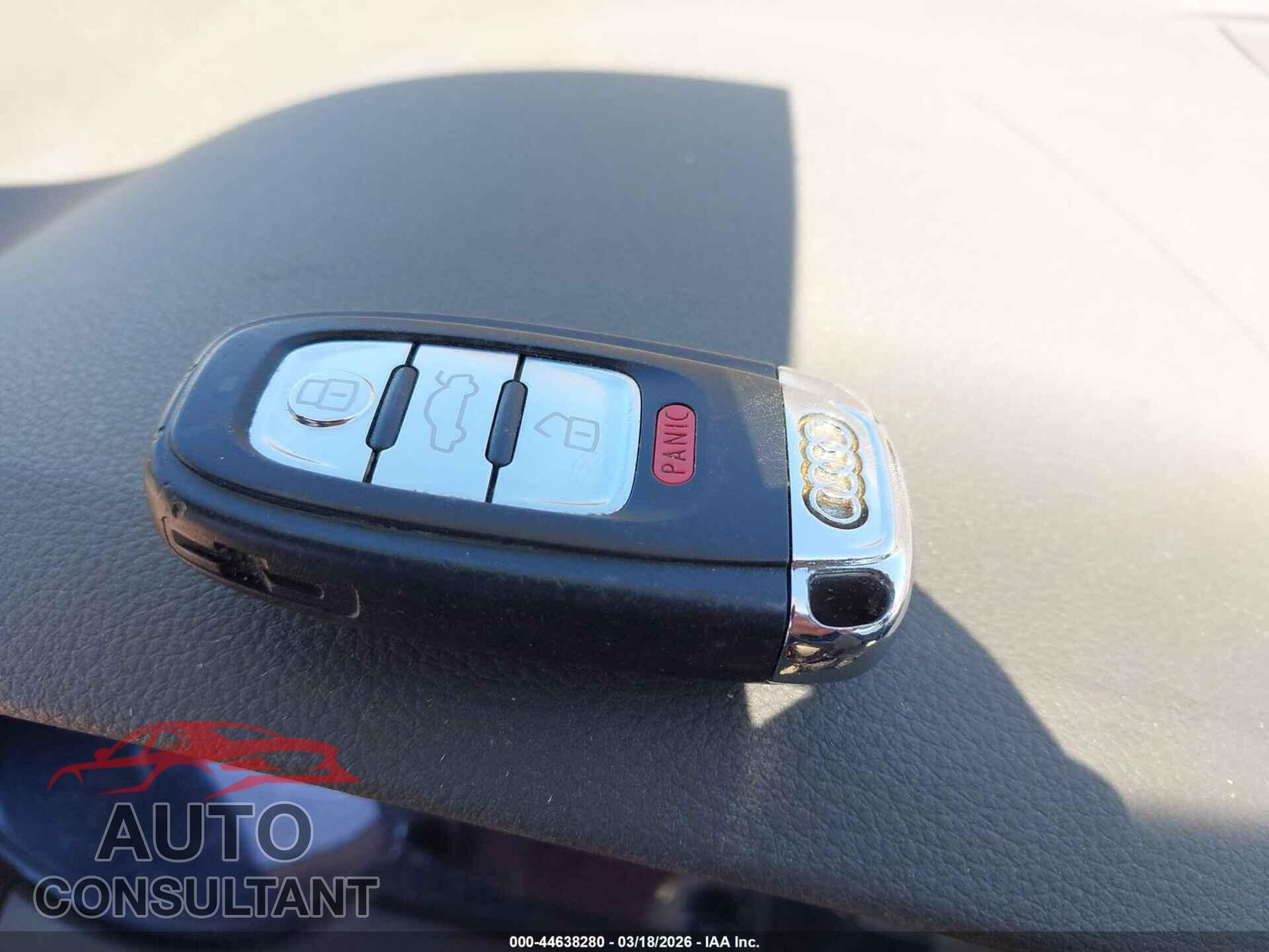 AUDI Q5 2011 - WA1CFAFP4BA030177