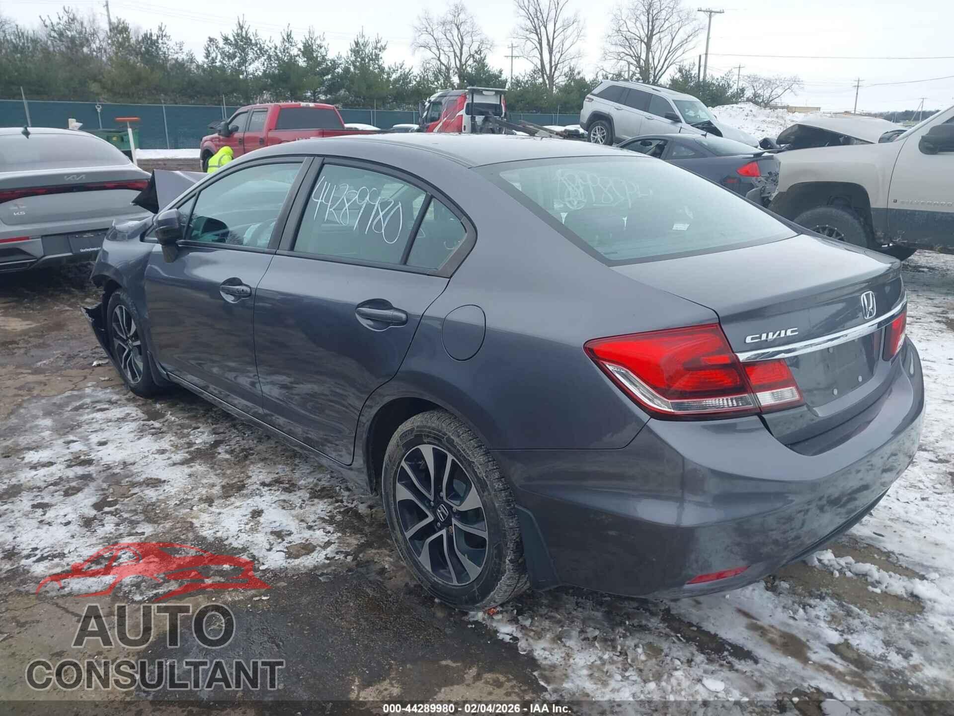 HONDA CIVIC 2015 - 19XFB2F84FE043611