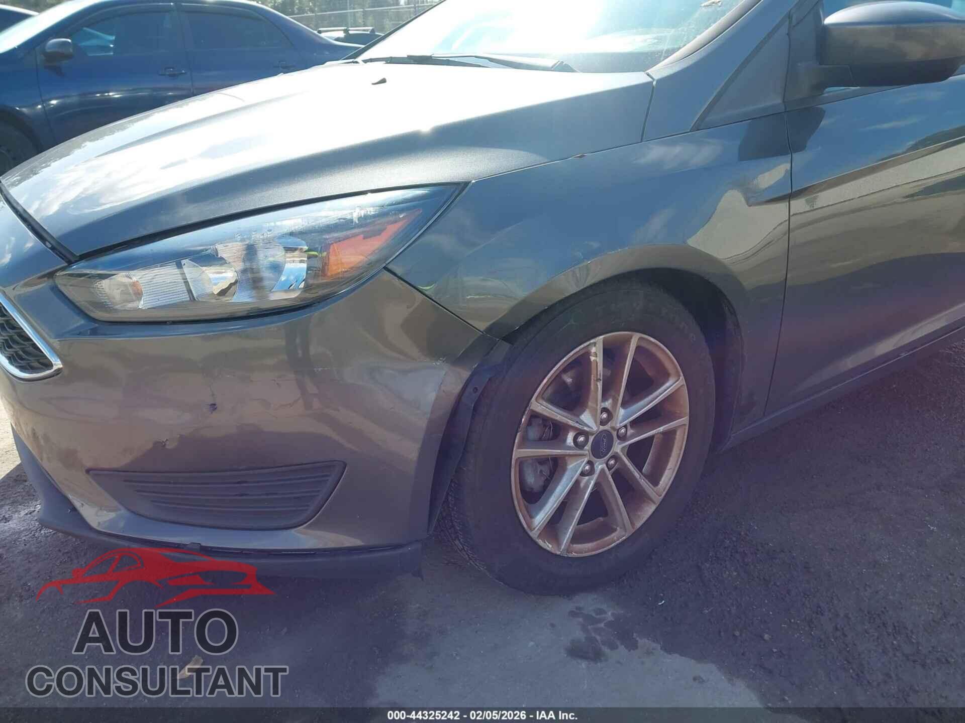 FORD FOCUS 2018 - 1FADP3F29JL329003