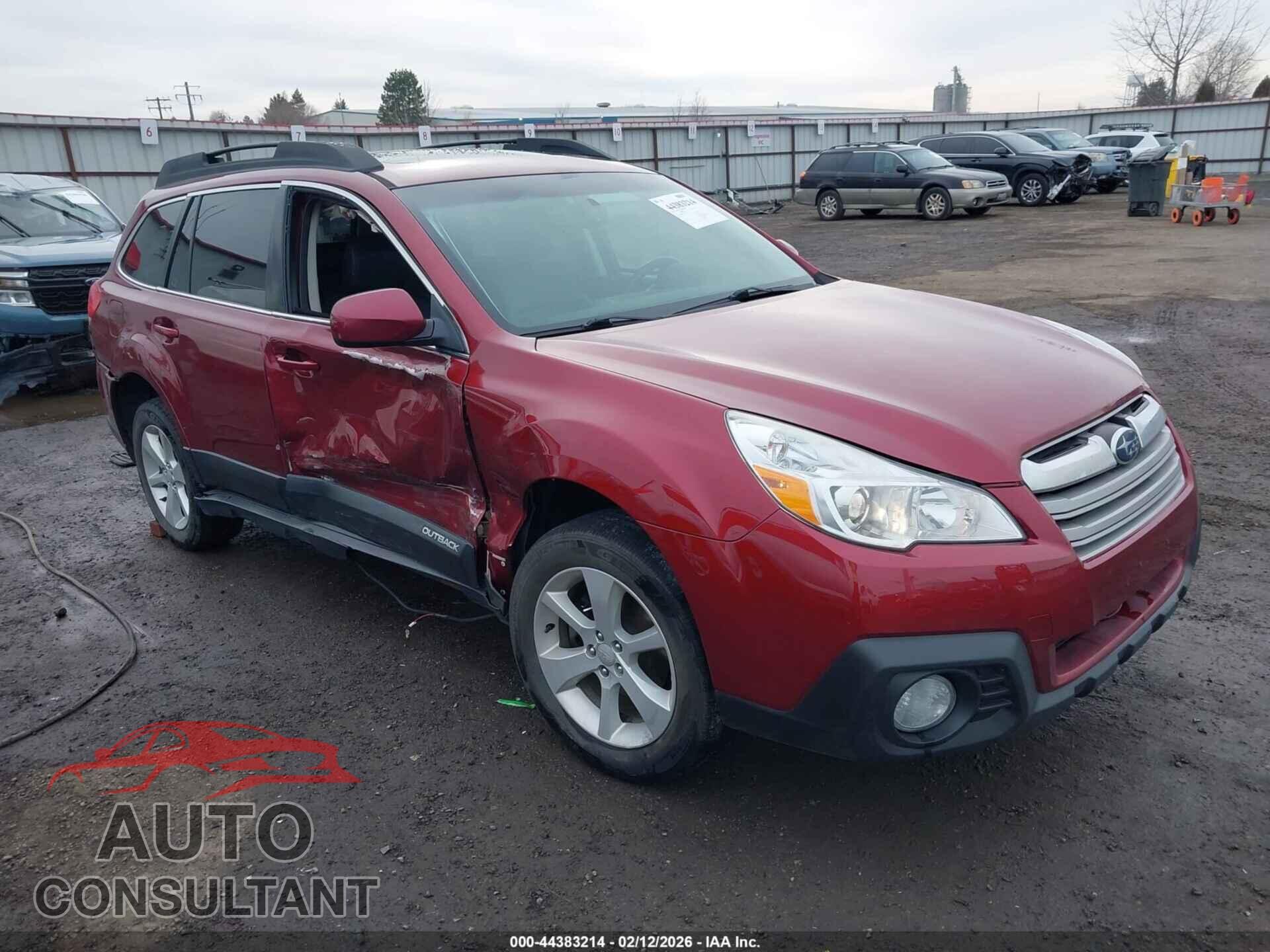 SUBARU OUTBACK 2013 - 4S4BRBGC8D3239175