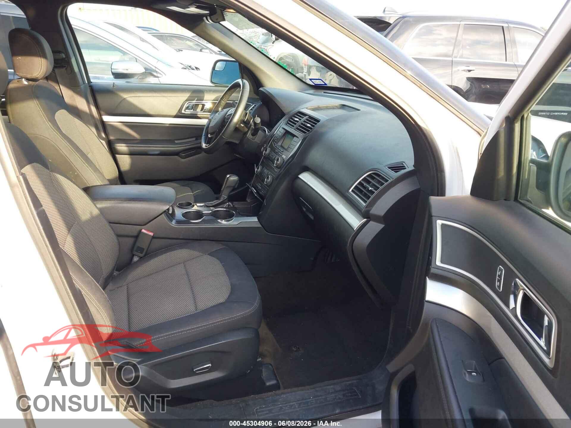 FORD EXPLORER 2017 - 1FM5K7D88HGD40374